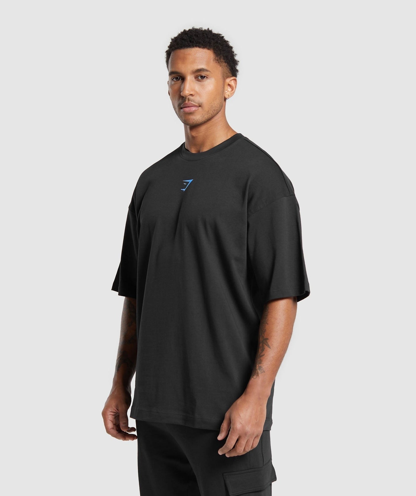 Gymshark Miami Graphic T-Shirt - Black/Lats Blue
