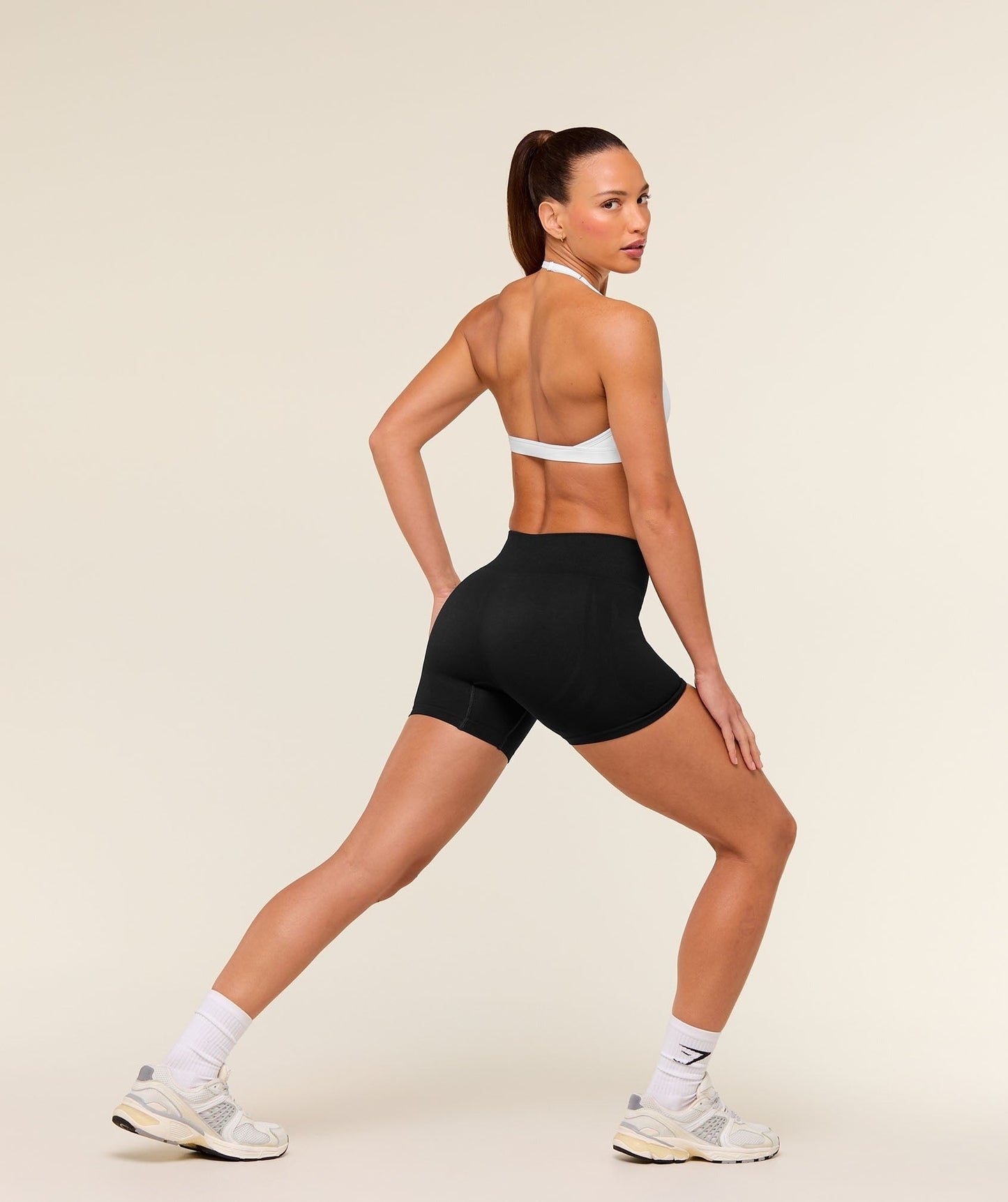 Gymshark Minimal Halterneck Sports Bra - White