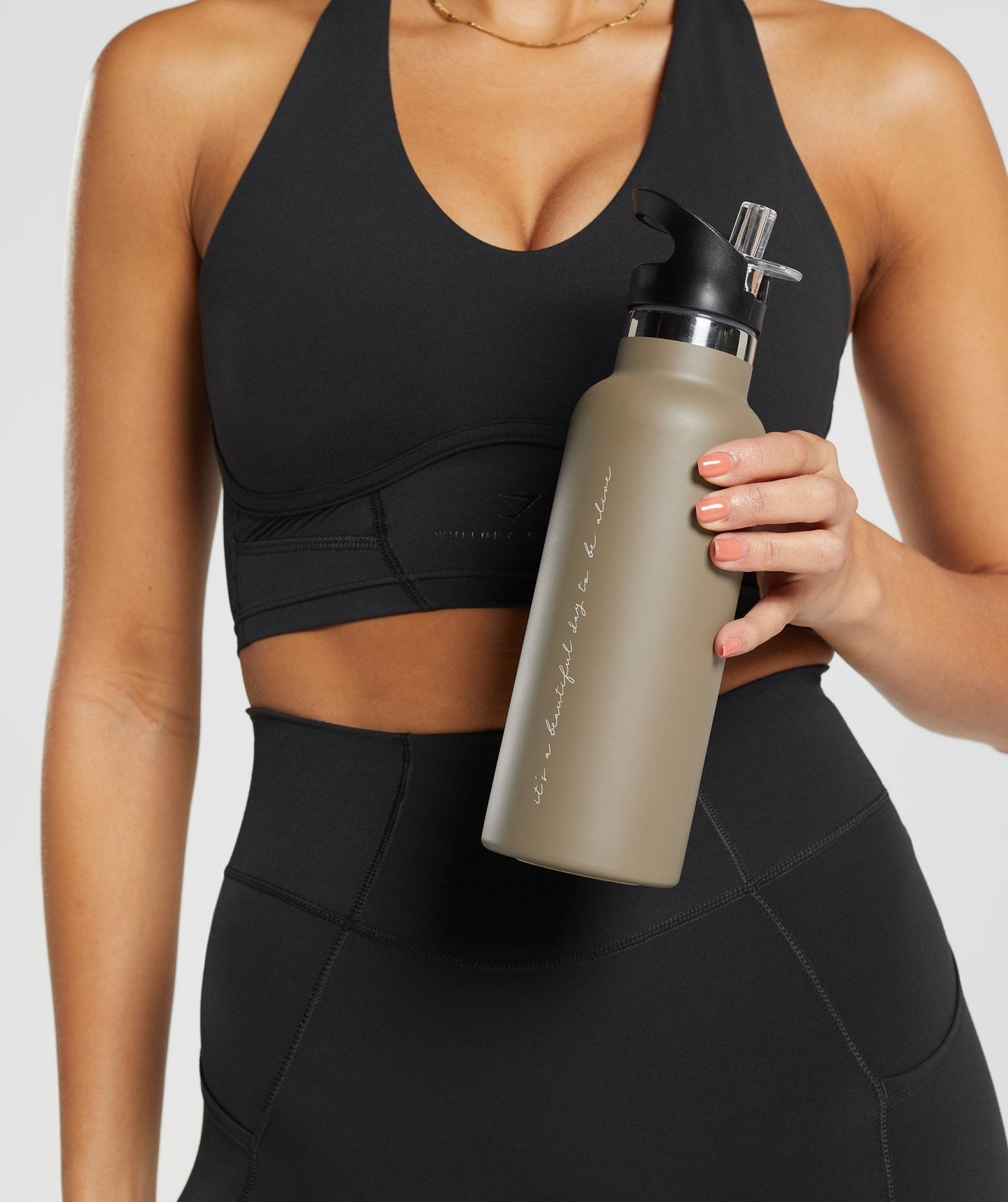 Gymshark Whitney Flip Straw Water Bottle - Cement Brown