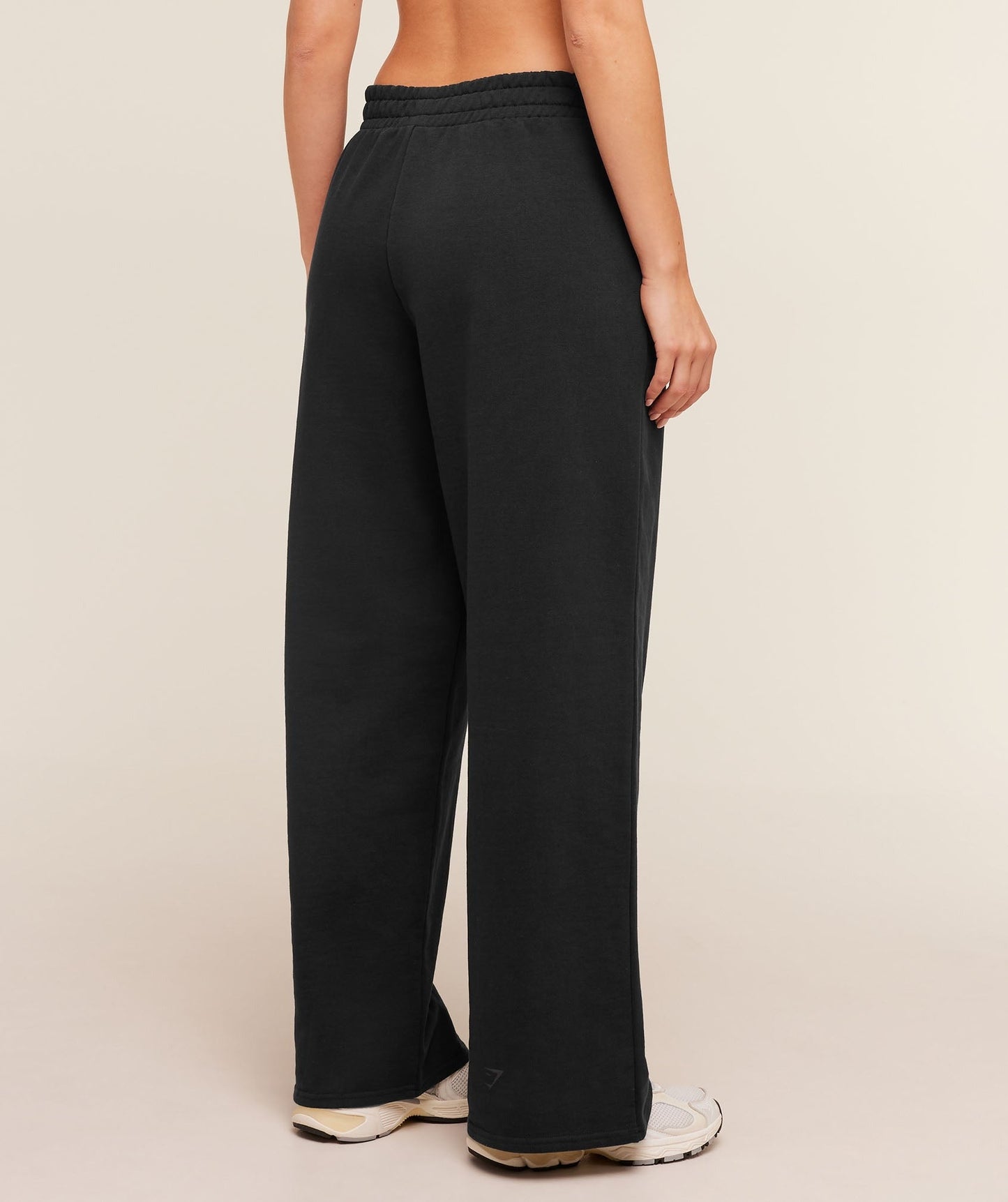 Gymshark Stacked Graphic Wide Leg Joggers - Black