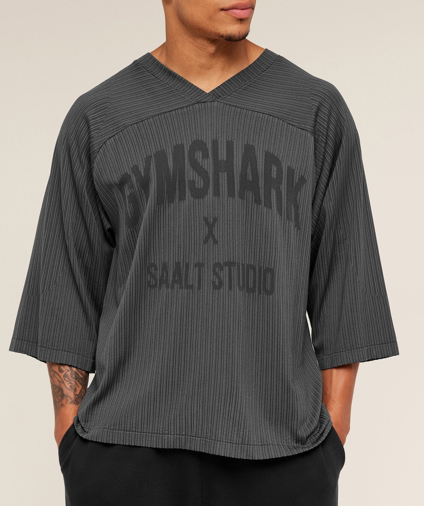 Gymshark x Saalt Studios Seamless Jersey - GS Asphalt Grey/GS Pitch Grey