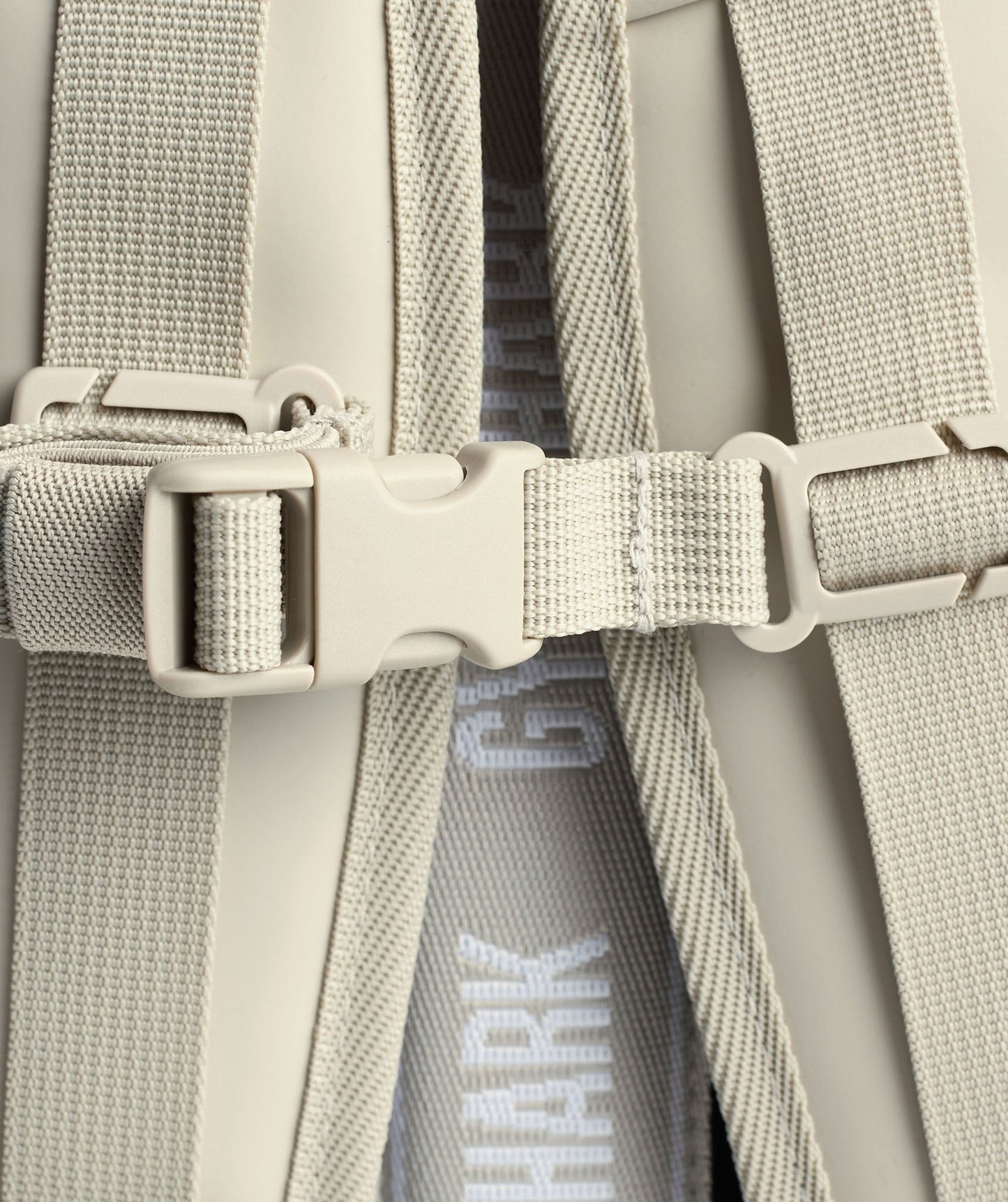 Gymshark Sleek Backpack - Pebble Grey