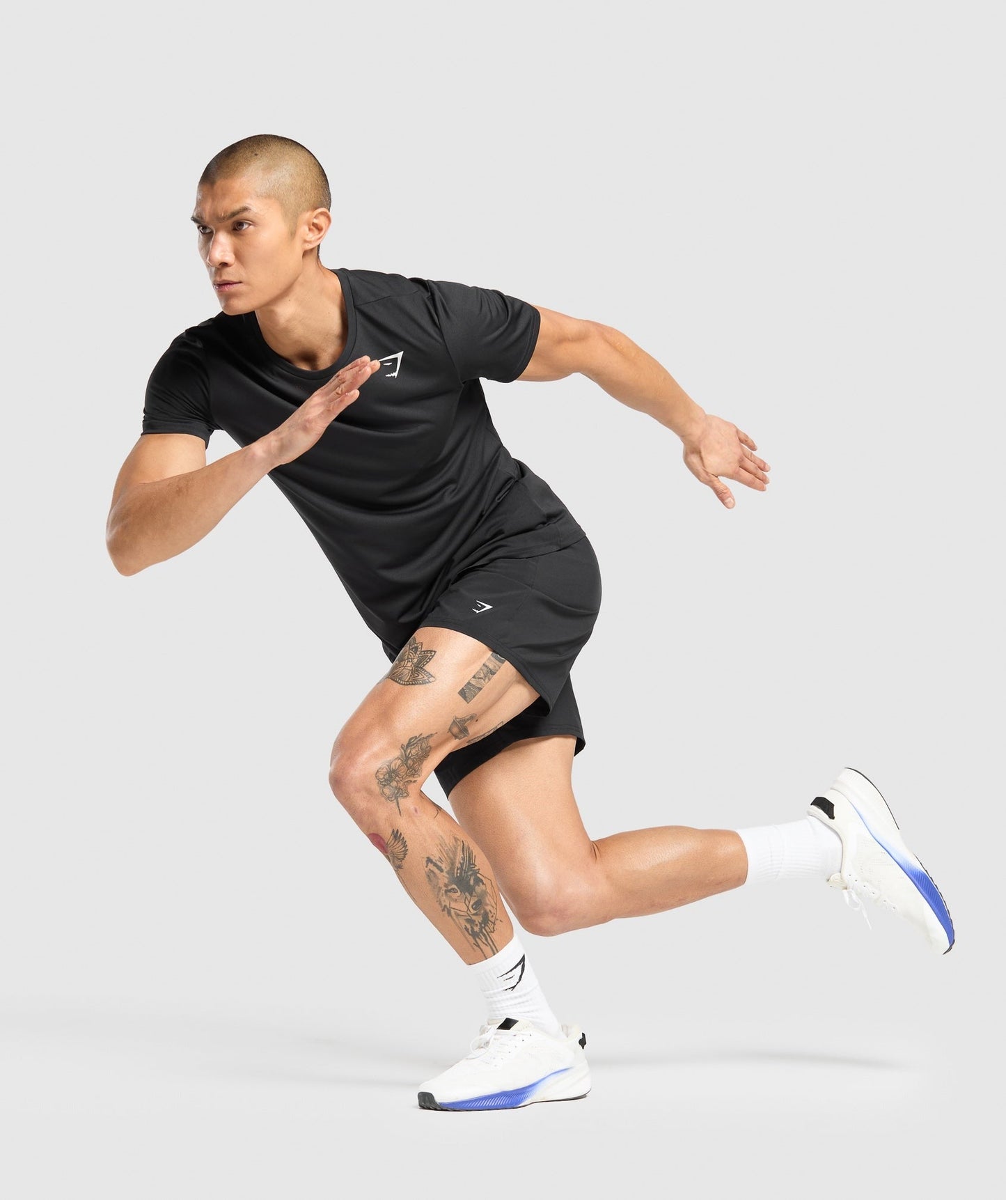 Gymshark Keep Showing Up 7" Shorts - Black