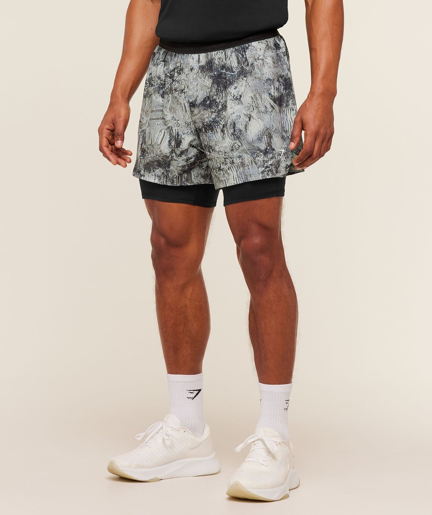 Gymshark Running 4" 2in1 Shorts - Dark Grey / Black