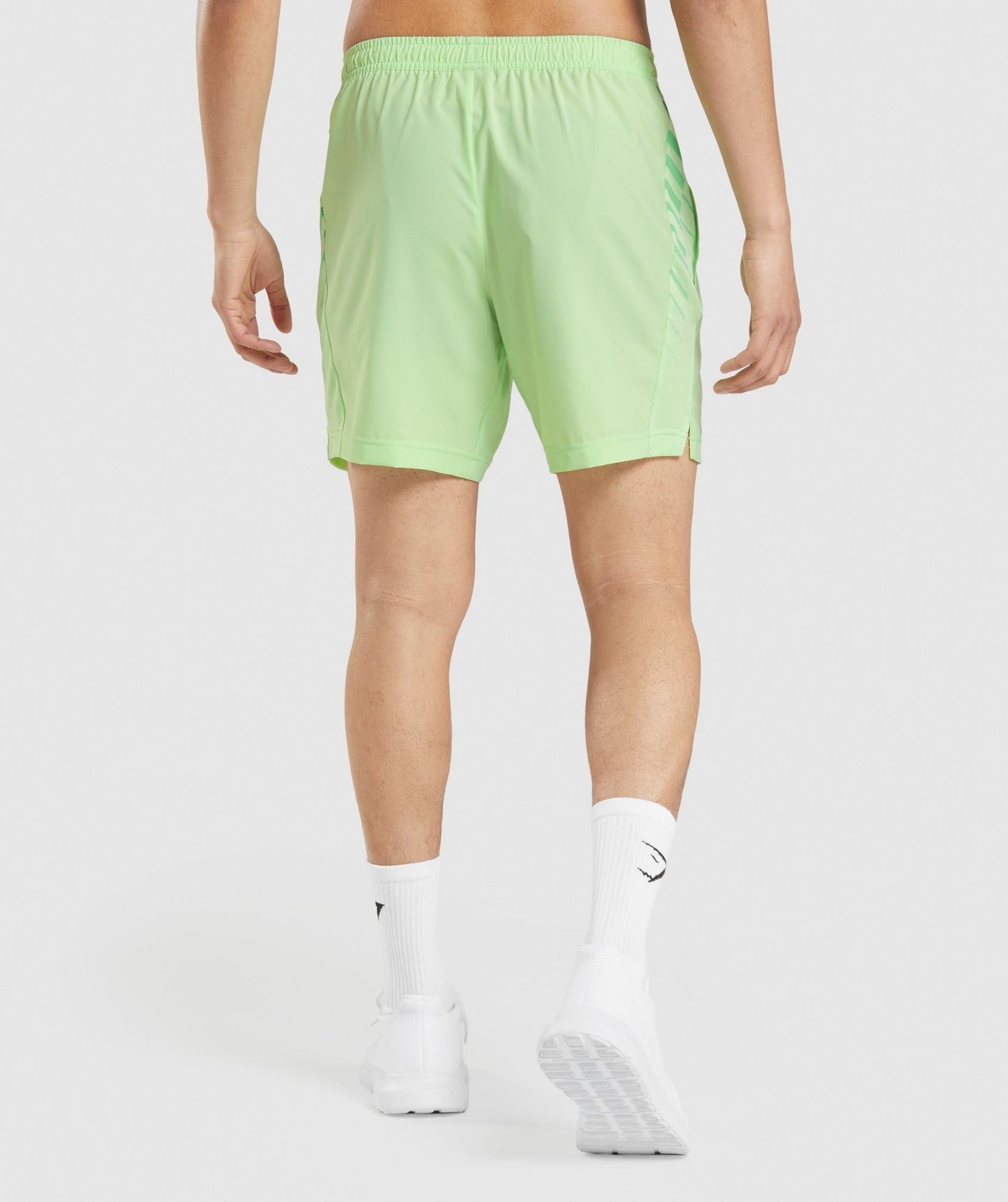 Gymshark Sport Stripe 7" Shorts - Bali Green