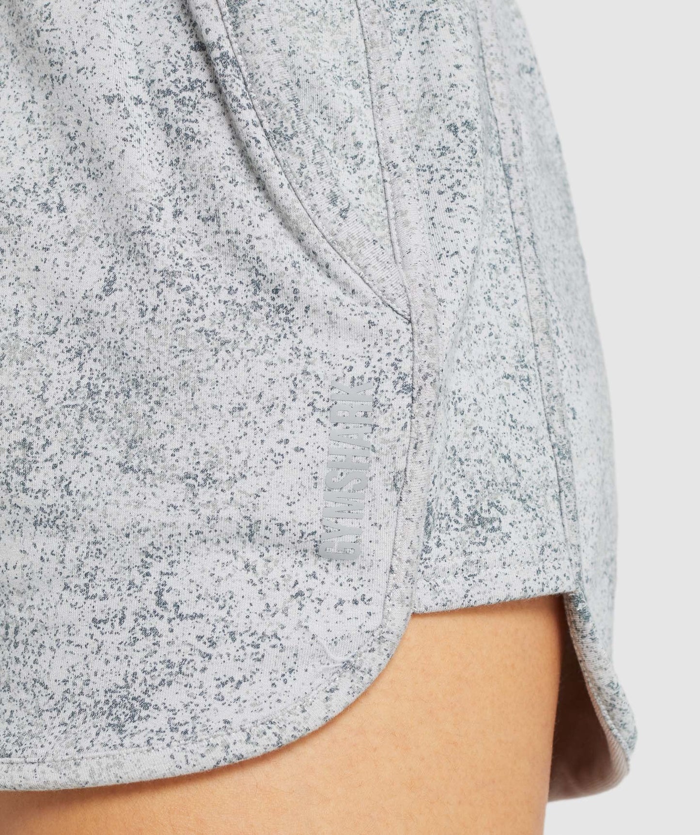 Gymshark Chalk Shorts - Light Grey Print