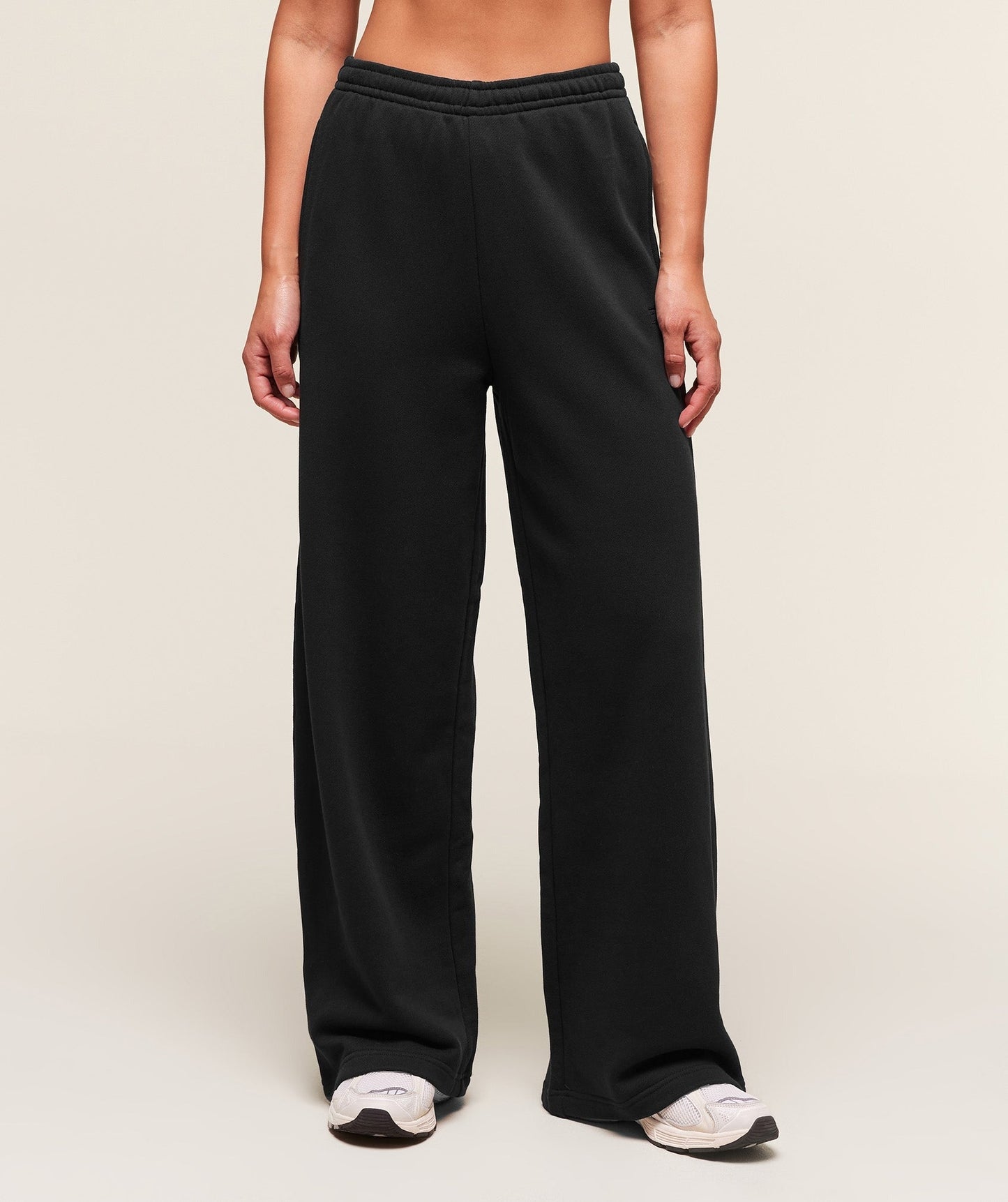 Gymshark Rest Day Sweats 2.0 Wide Leg Joggers - Black