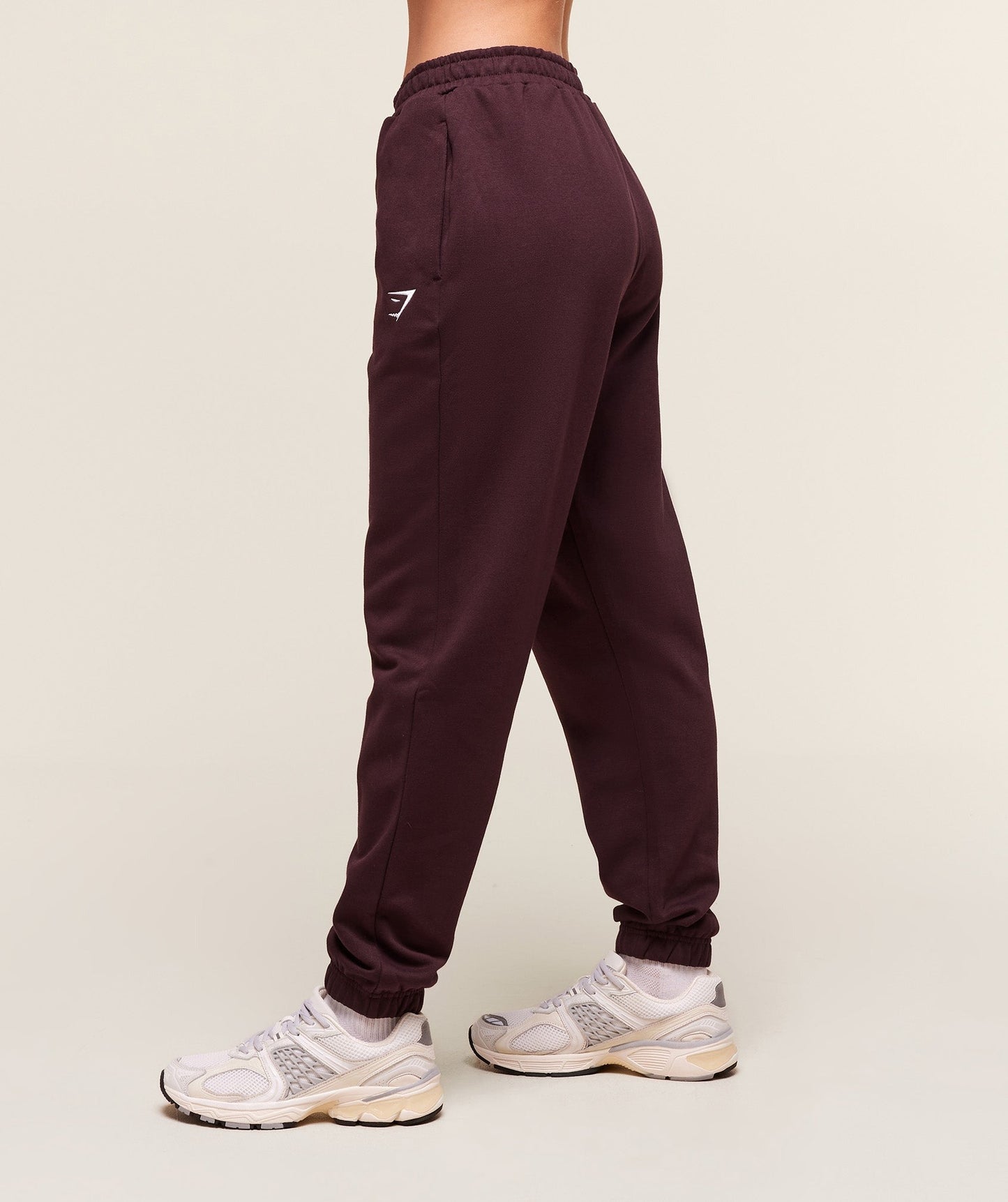 Gymshark Training Regular Fleece Joggers - Cherry Purple