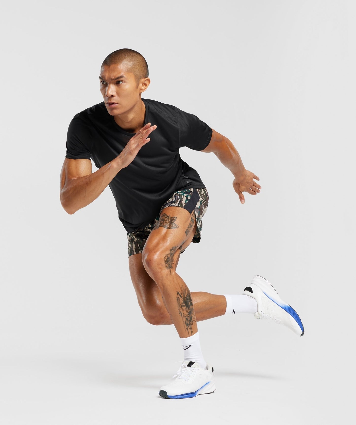 Gymshark Sport 5" Shorts - Cement Brown/Black Print