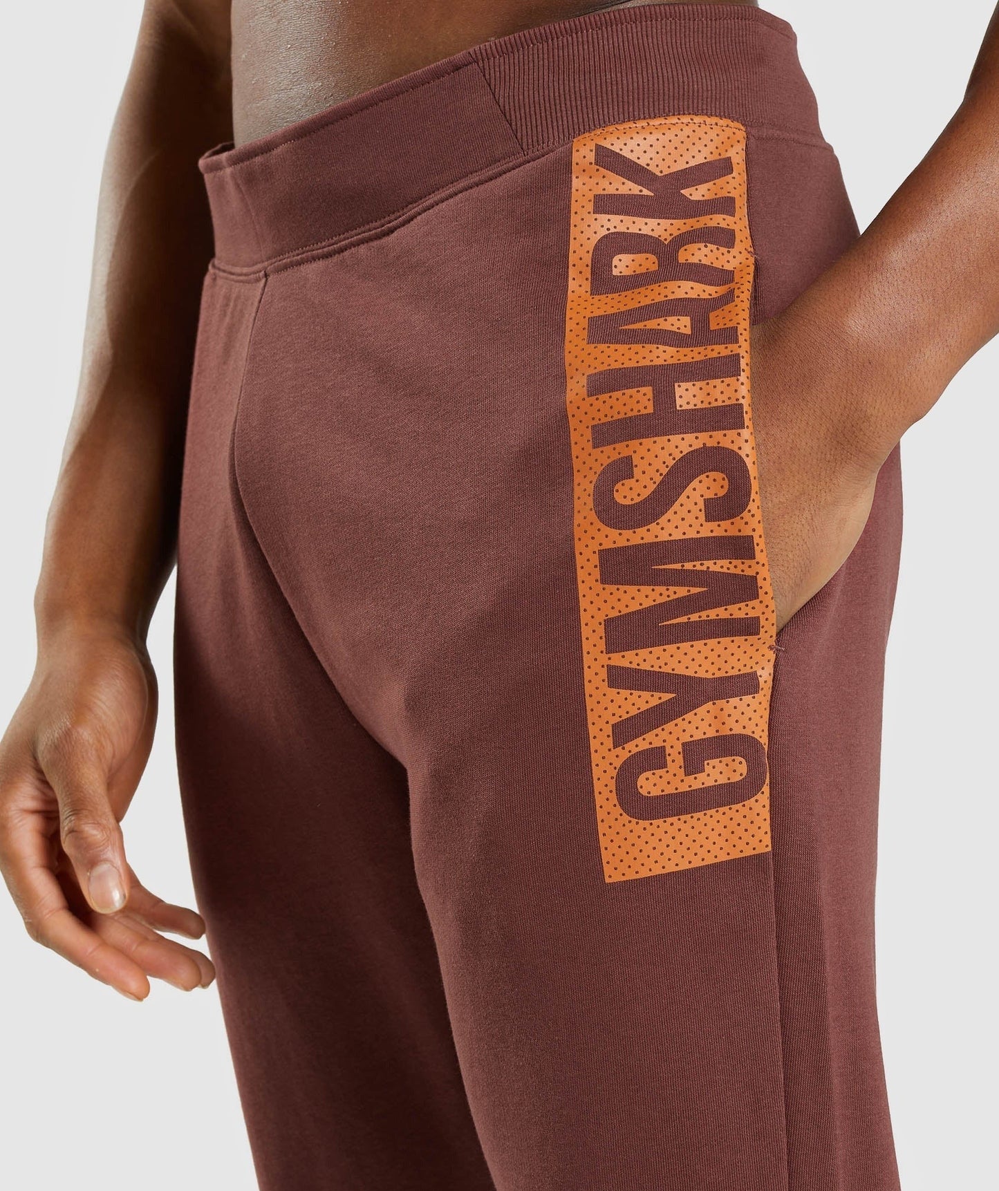 Gymshark Bold Joggers - Cherry Brown
