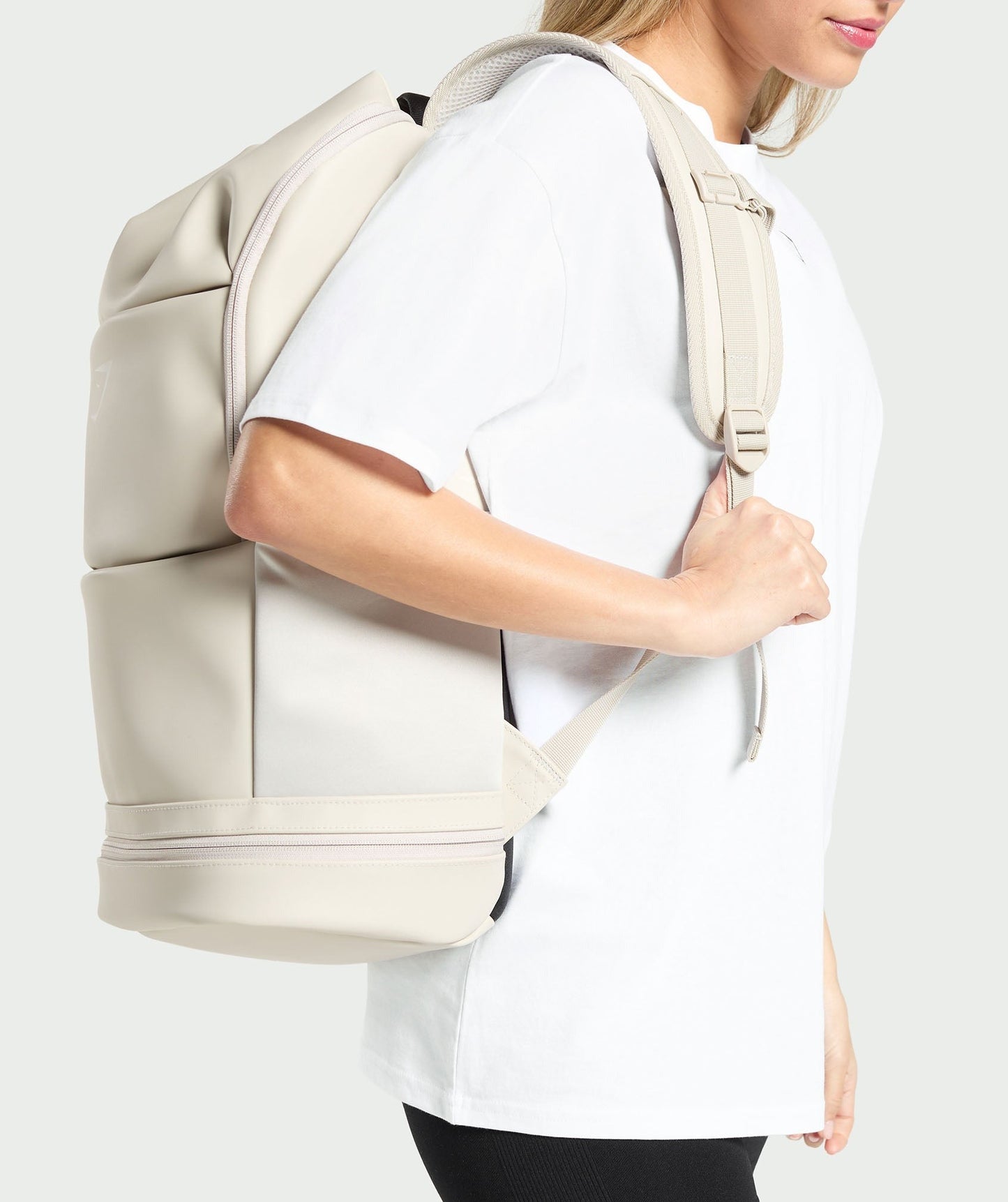 Gymshark Sleek Backpack - Pebble Grey