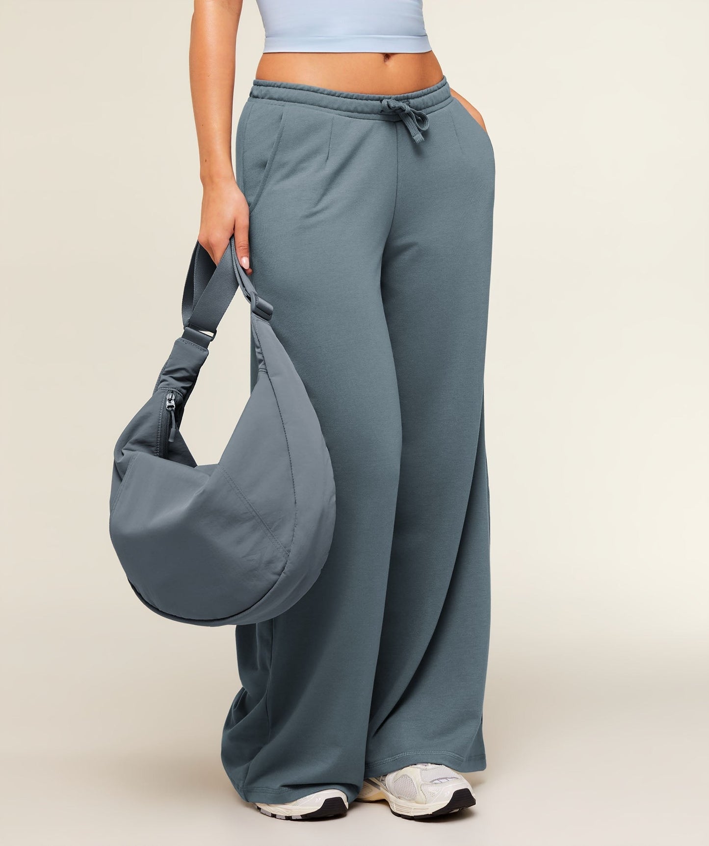 Gymshark Large Pleat Crossbody - Iron Blue
