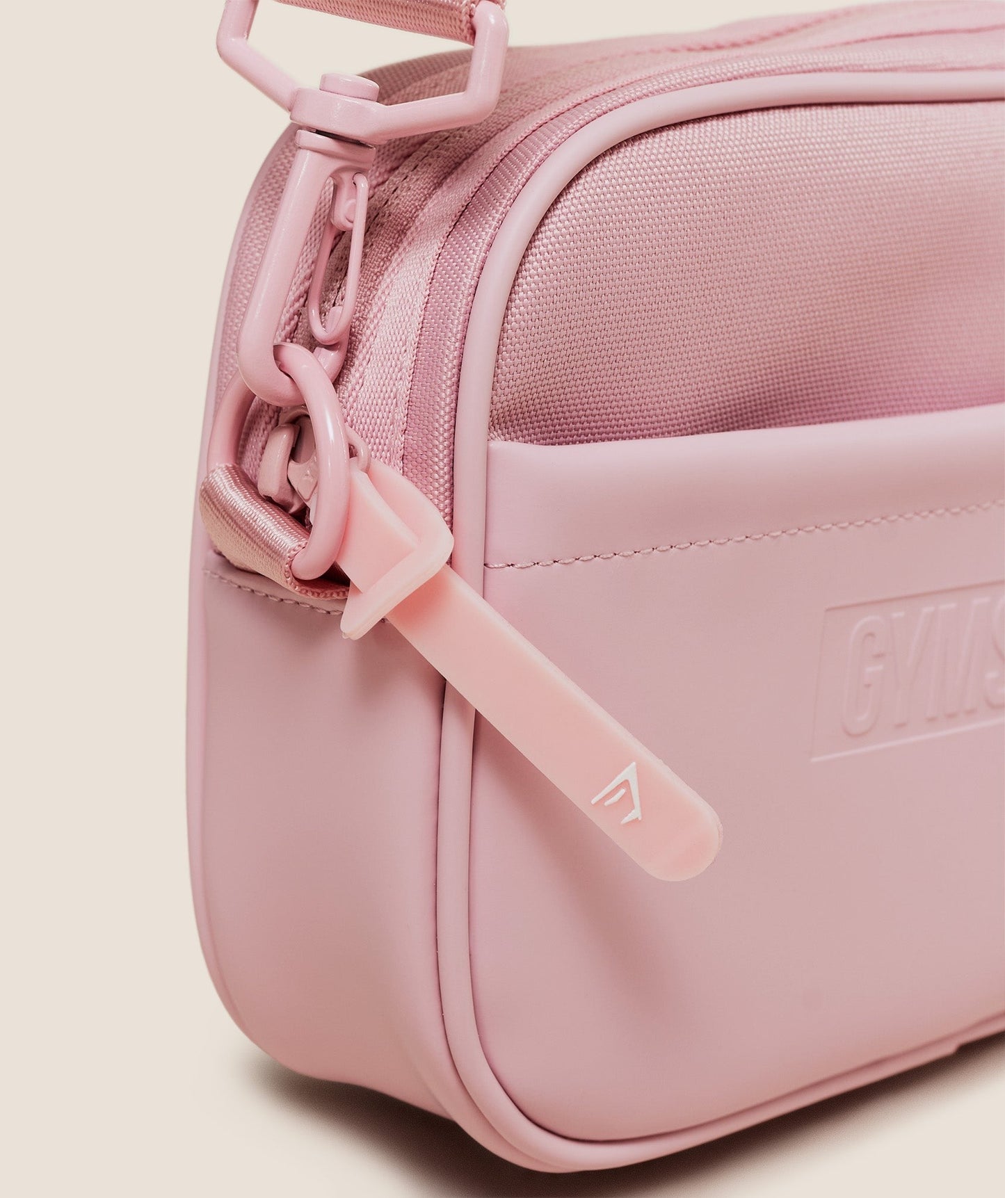 Gymshark Everyday Camera Bag - Cloud Pink