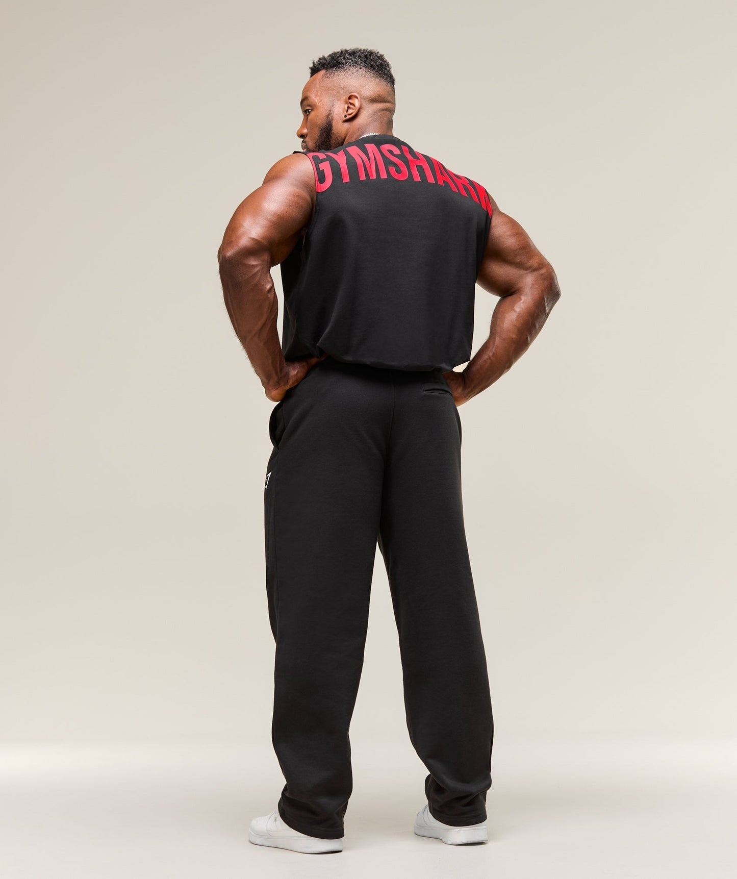 Gymshark Power Cut Off Tank - Black/Conditioning Red
