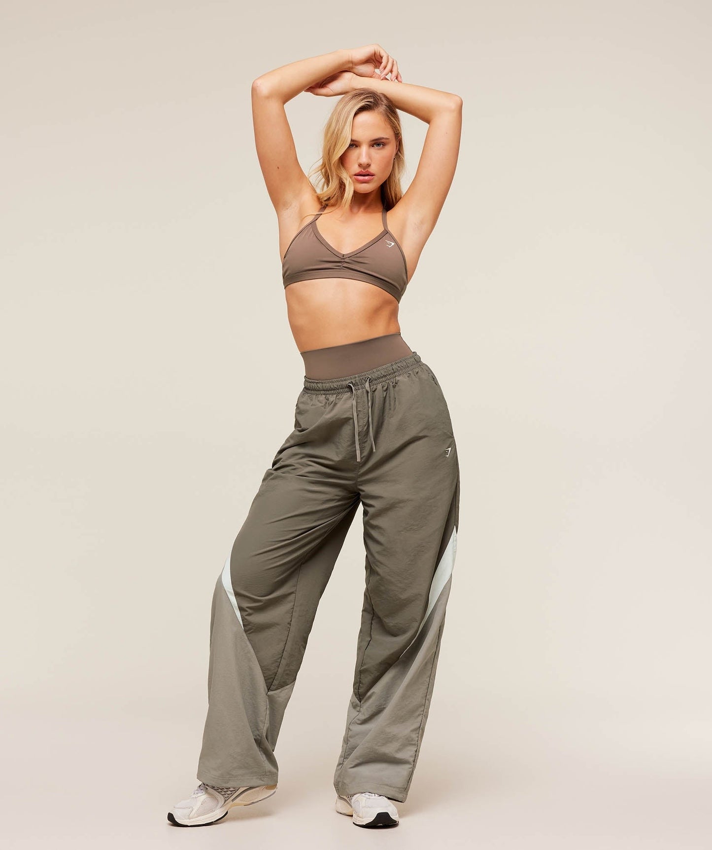 Gymshark Contrast Track Pants - Camo Brown/Linen Brown/Oat White
