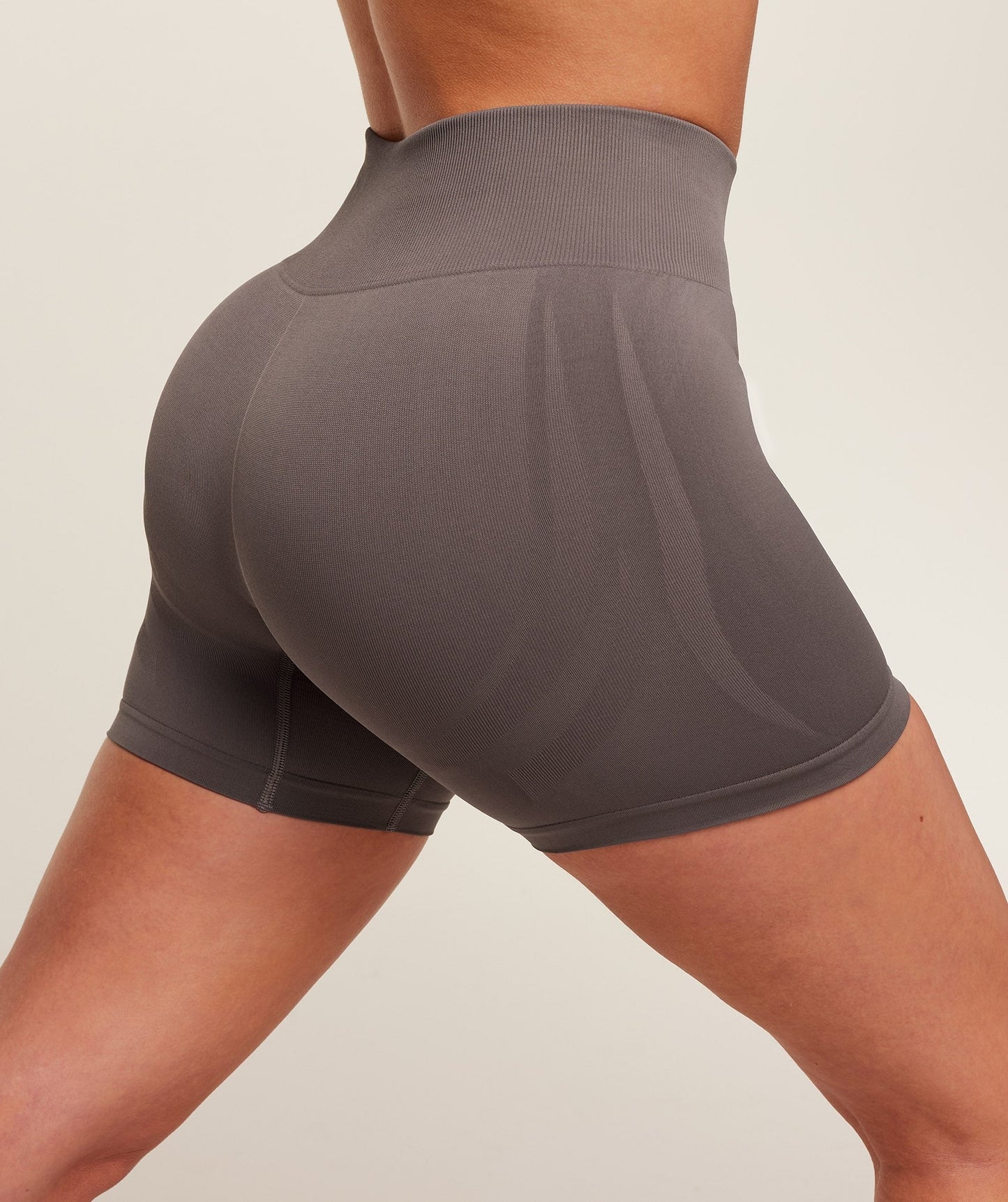 Gymshark Light Hold Shorts - Cool Brown