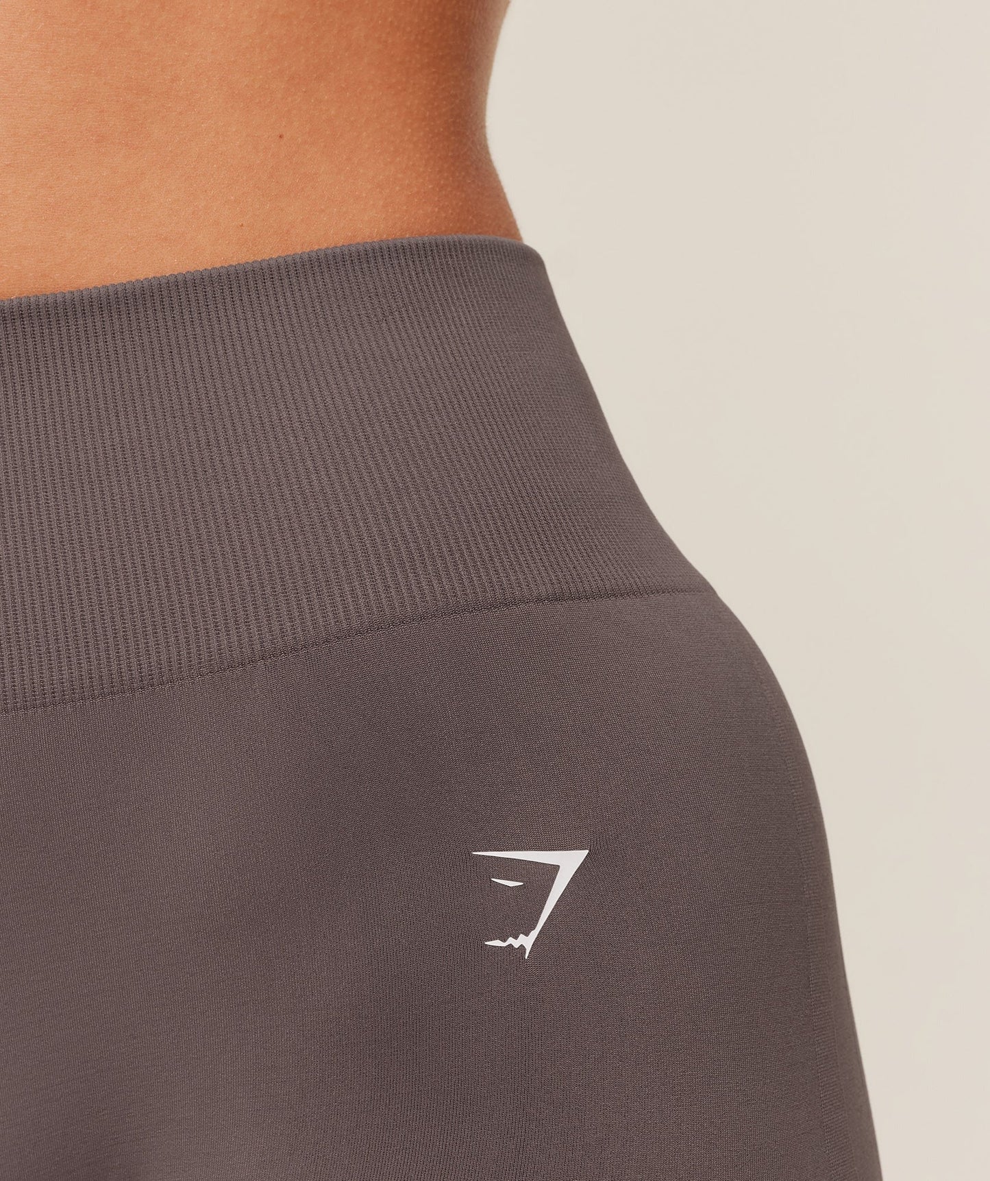 Gymshark Light Hold Shorts - Cool Brown