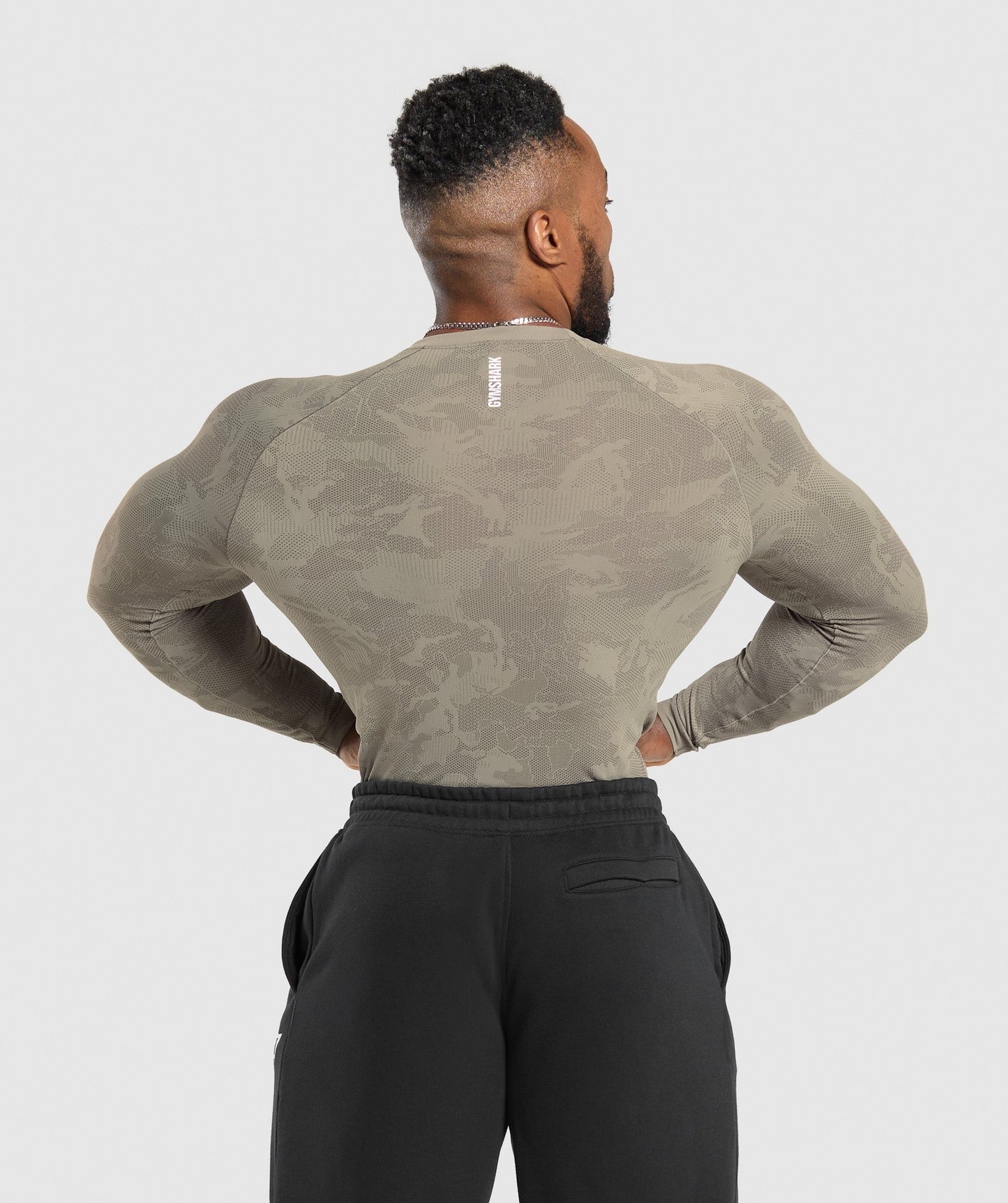 Gymshark Geo Seamless Long Sleeve T-Shirt - Linen Brown/Camo Brown