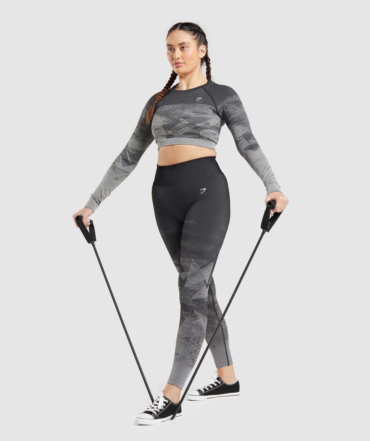 Gymshark Adapt Ombre Crop Top - Triangle | Black Print