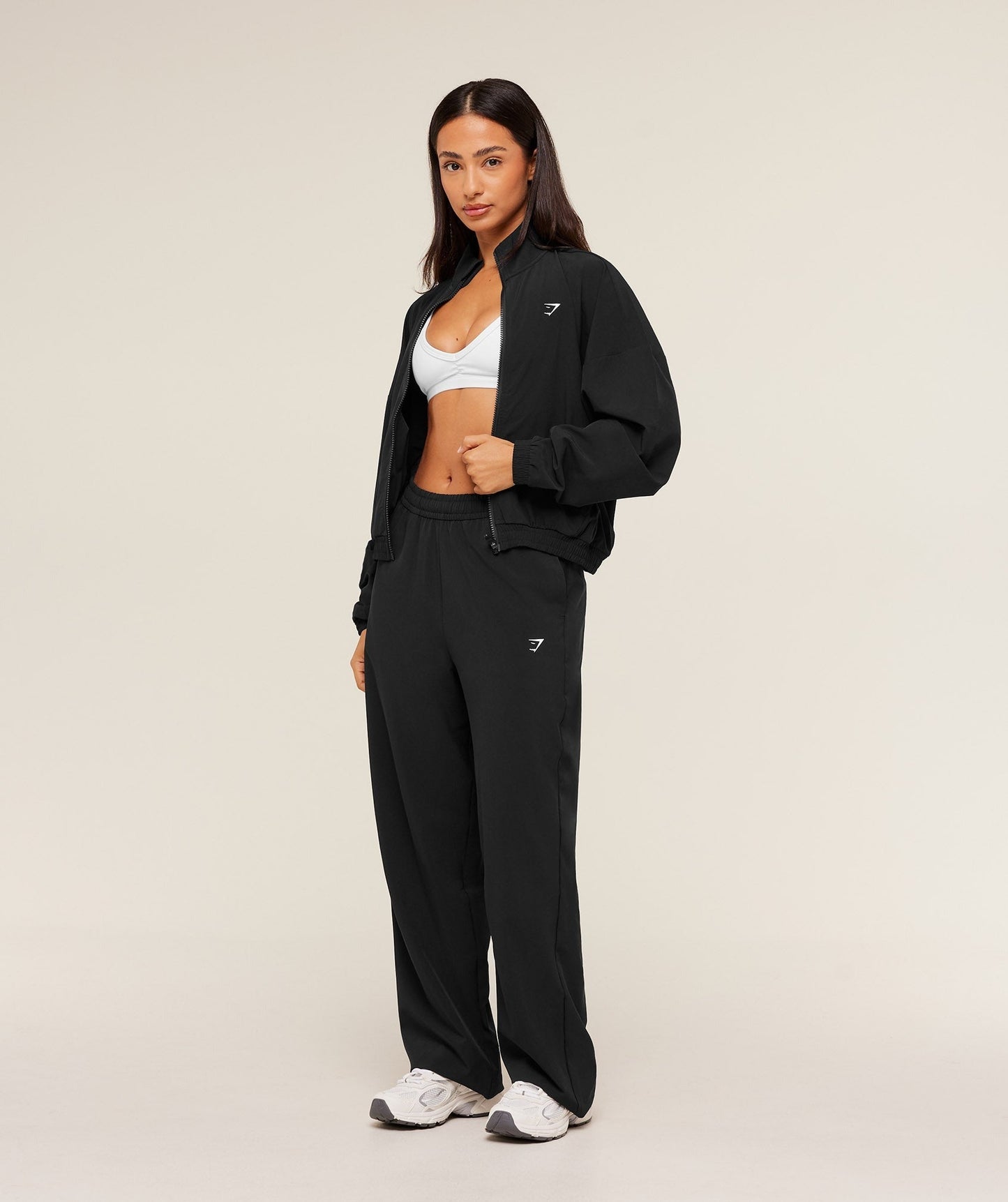 Gymshark Training Everyday Woven Straight Leg Short Pants - GS Black