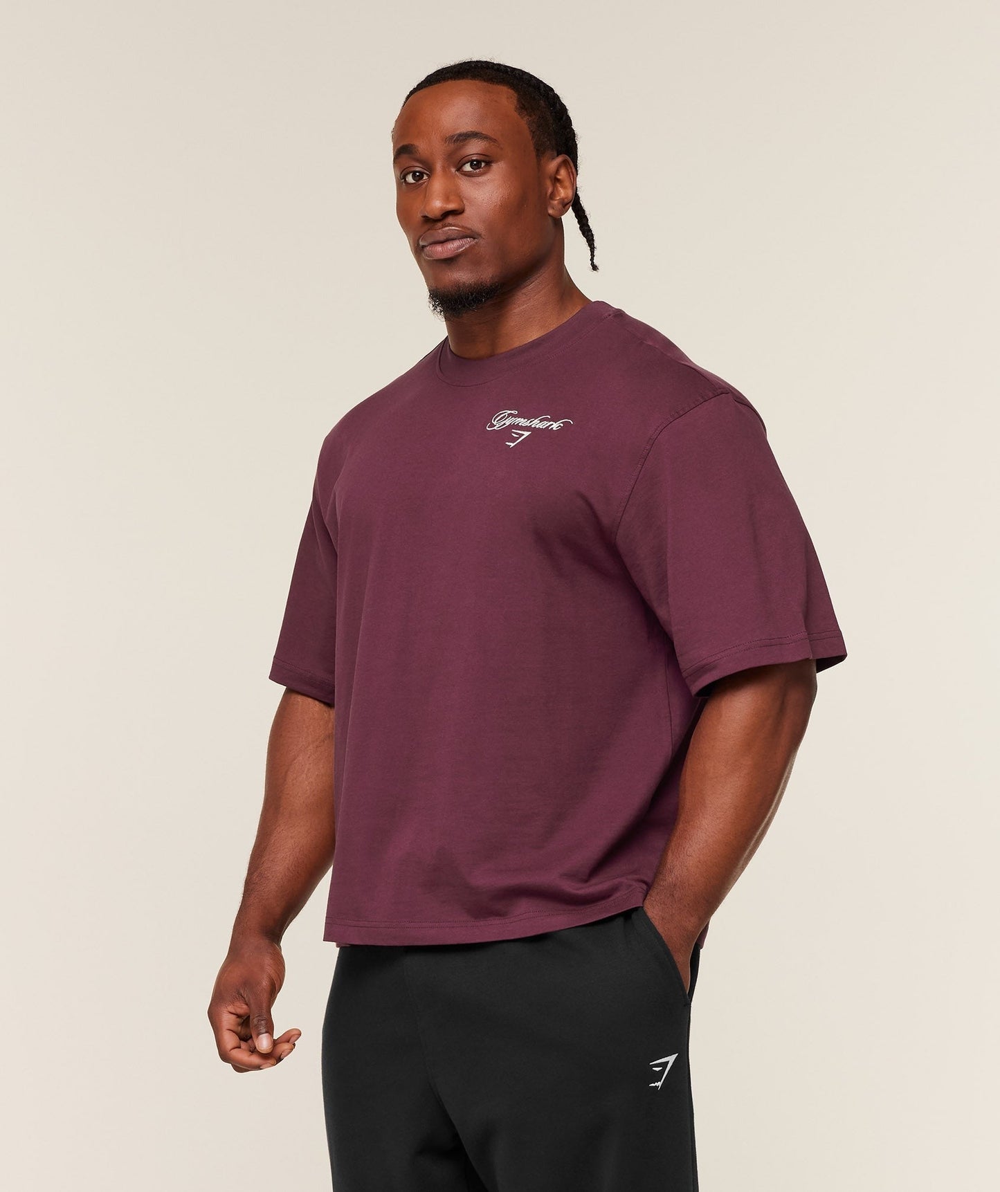Gymshark Eagle Script Graphic T-Shirt - GS Impact Burgundy