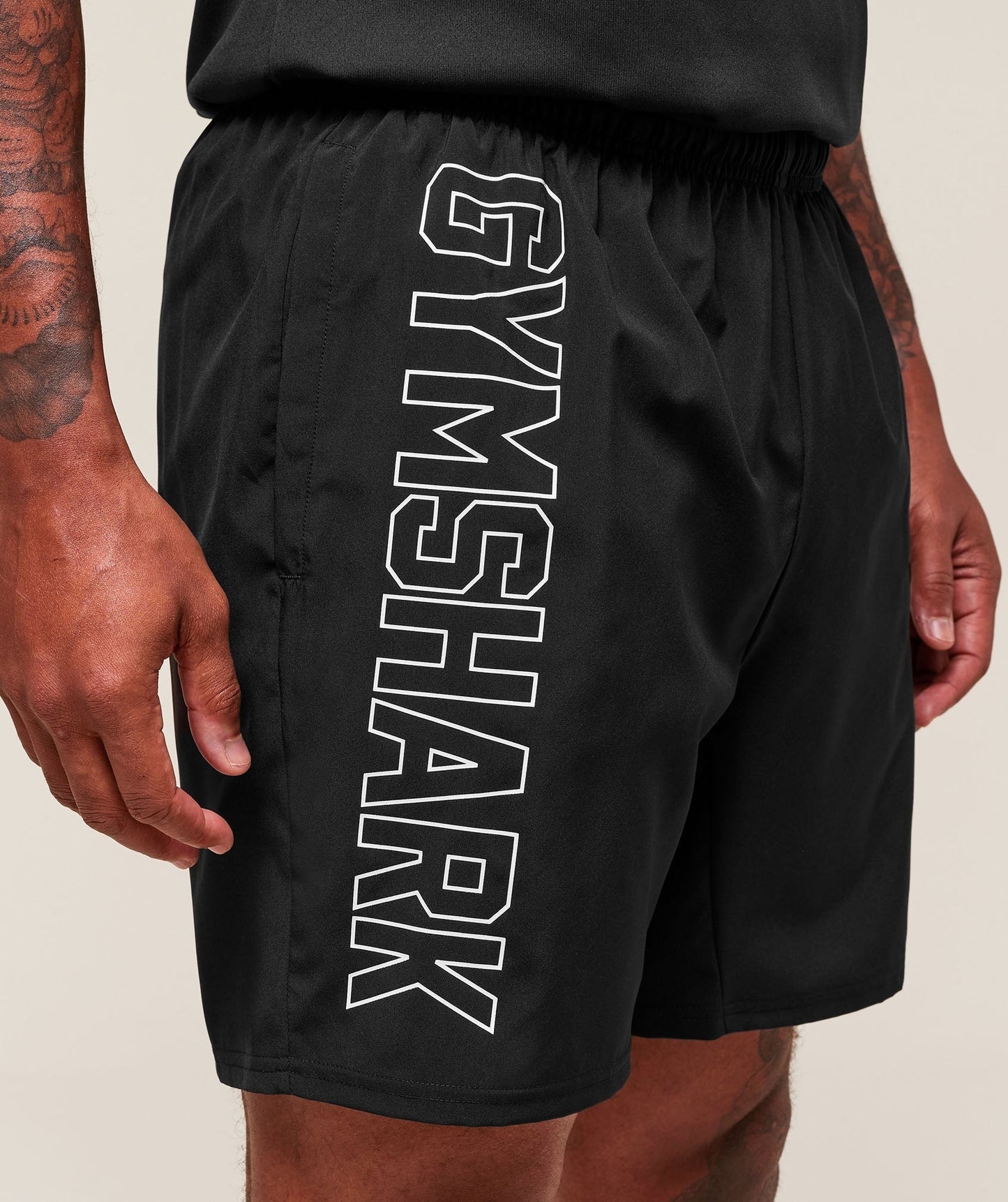 Gymshark Hybrid Athlete 7" Shorts - Black