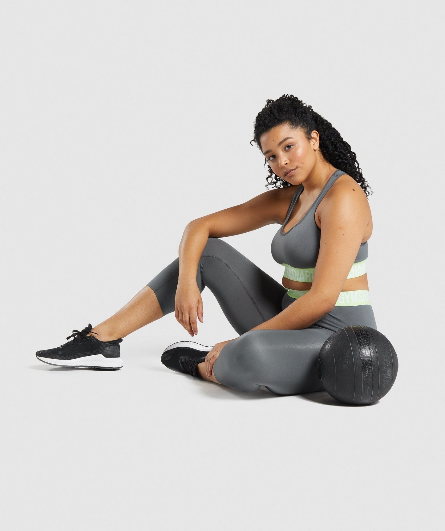 Gymshark Fit Seamless Sports Bra - Charcoal