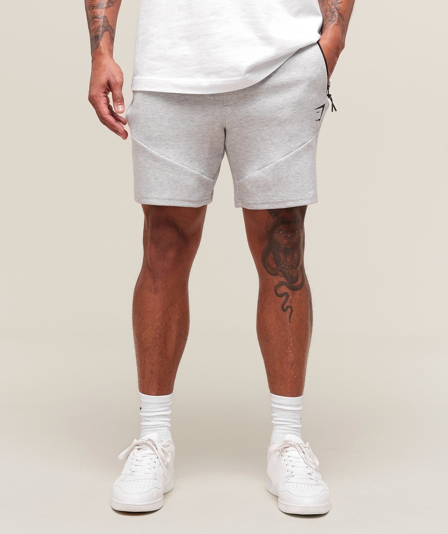 Gymshark Interlock Tech 6" Shorts - Light Grey Core Marl