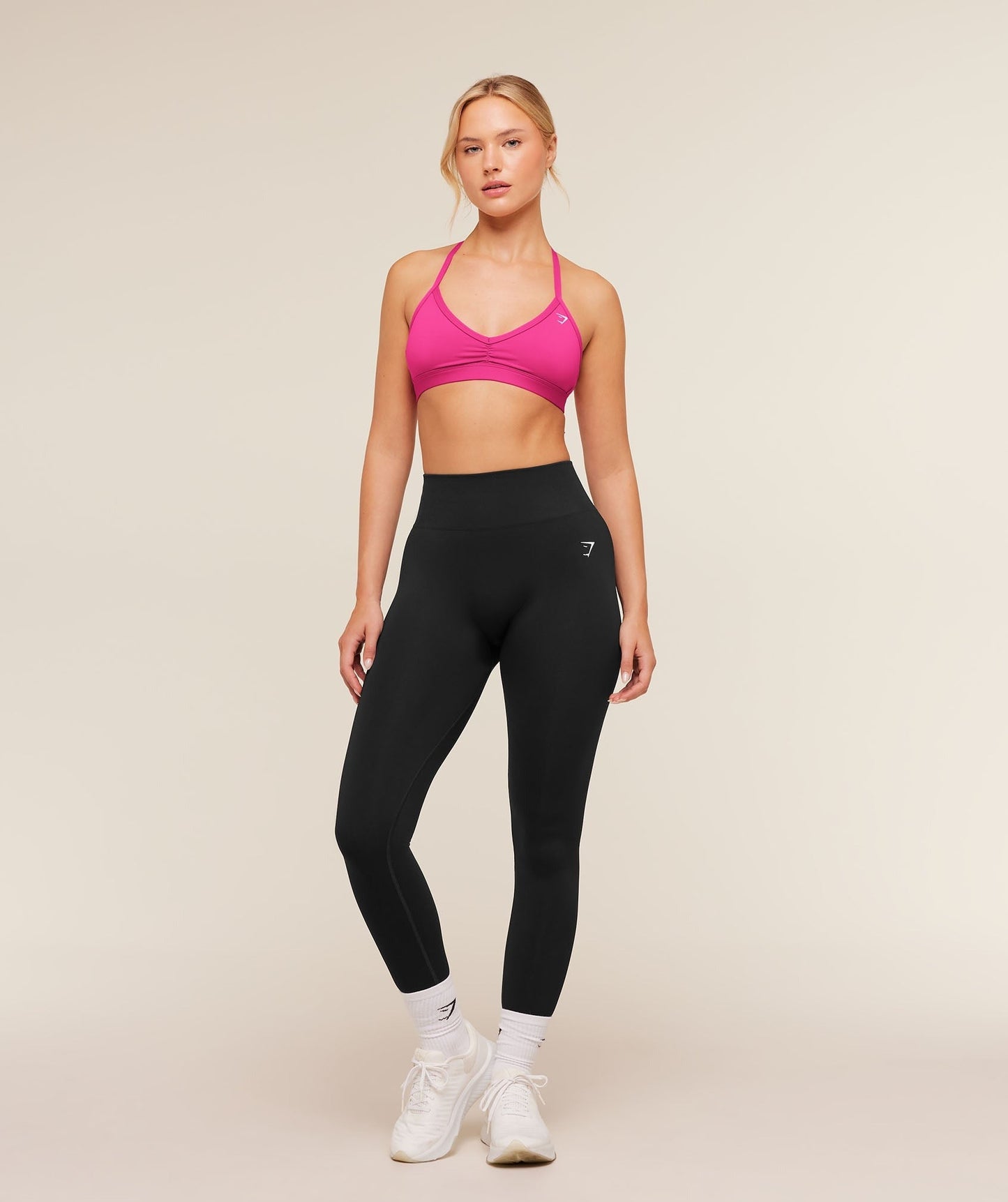 Gymshark Minimal Halterneck Sports Bra - Super-Set Pink
