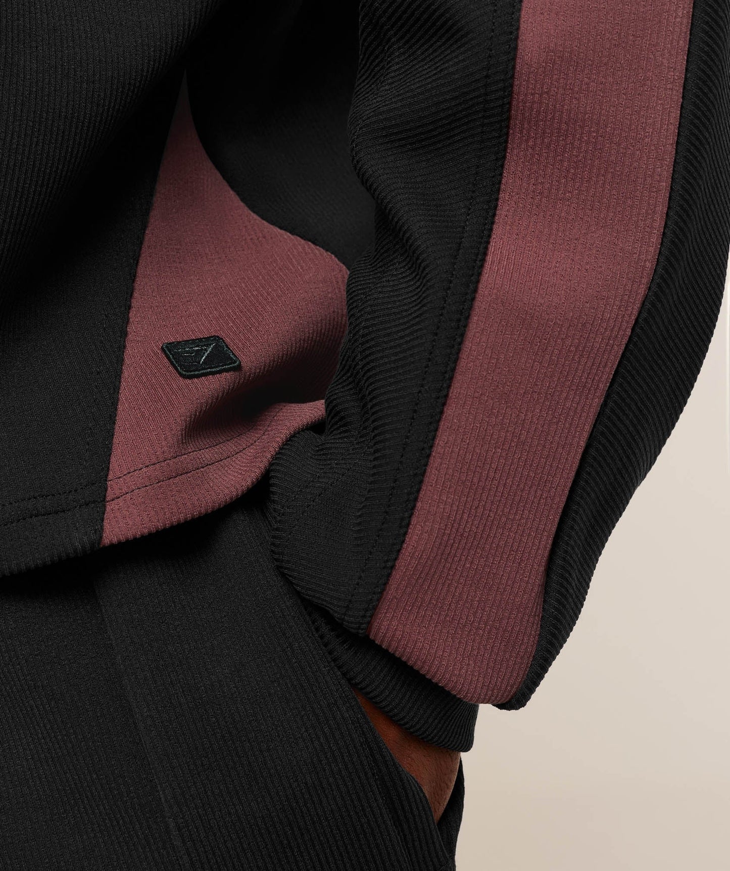 Gymshark Bodybuilding Zip Up Hoodie - GS Black/GS Burgundy Brown