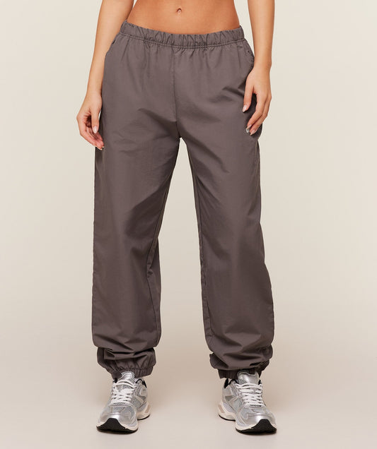 Gymshark Woven Track Pants - Cool Brown