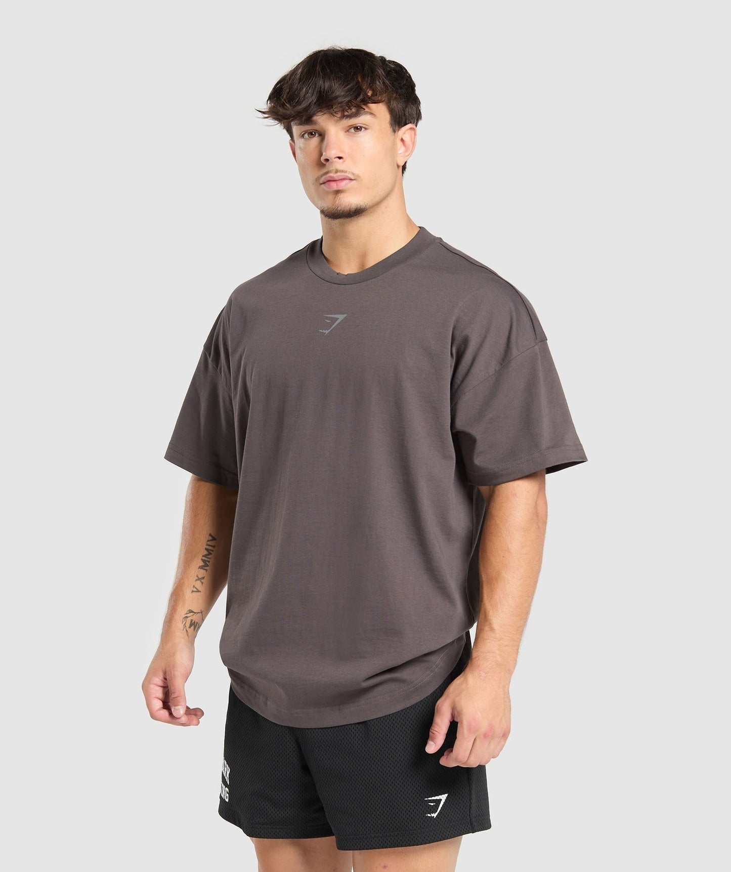 Gymshark Movin' Metal Graphic T-Shirt - Greyed Purple