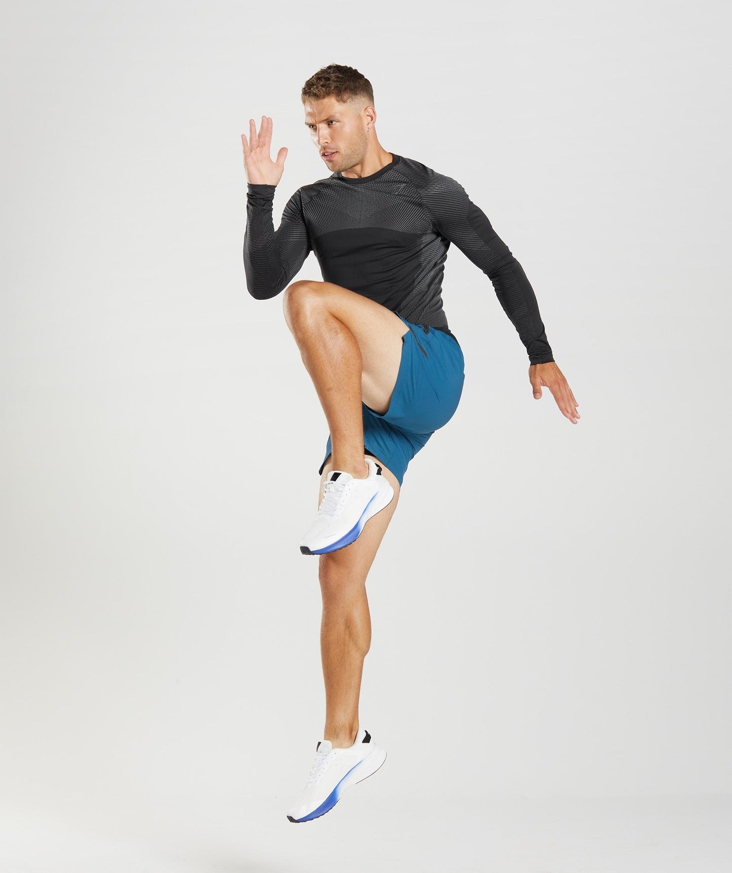 Gymshark Apex Seamless Long Sleeve T-Shirt - Black/Silhouette Grey