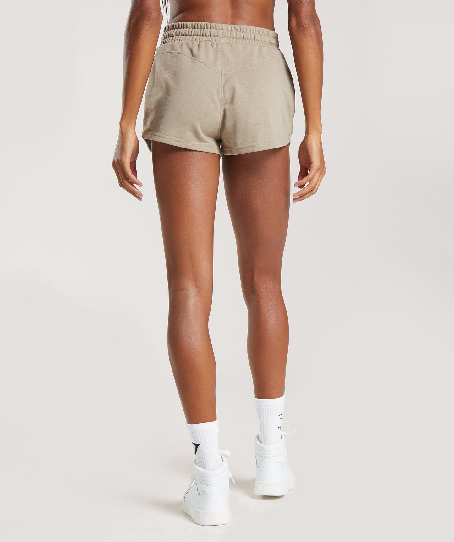 Gymshark Social Club Shorts - Cement Brown