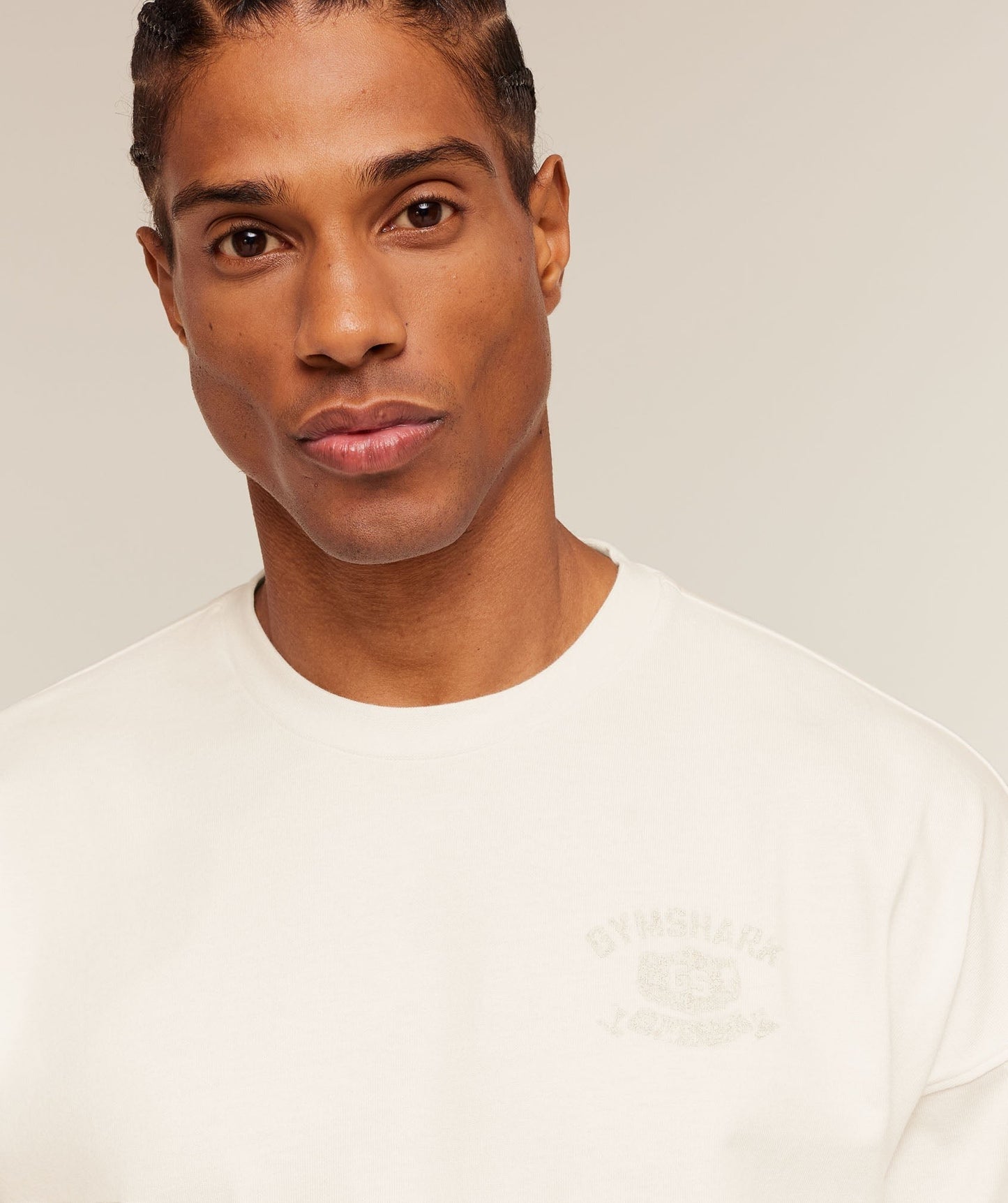 Gymshark Shield Graphic T-Shirt - Soft White