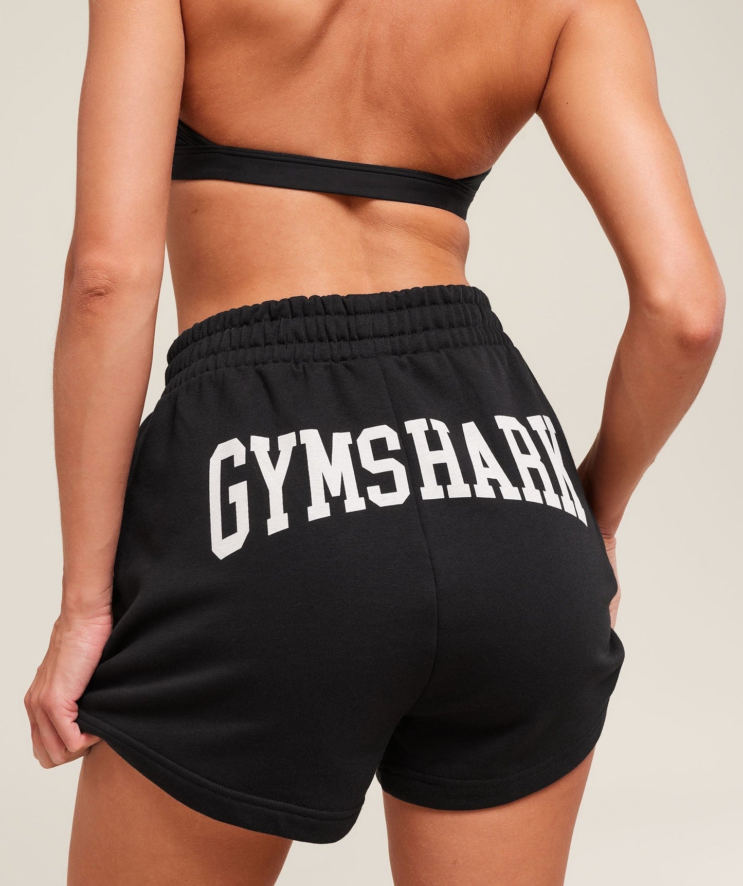 Gymshark Collegiate Graphic Fleece Shorts - Black