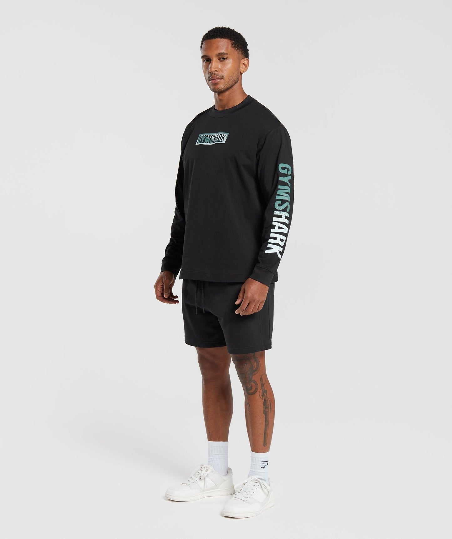 Gymshark Global Graphic Long Sleeve T-Shirt - Black