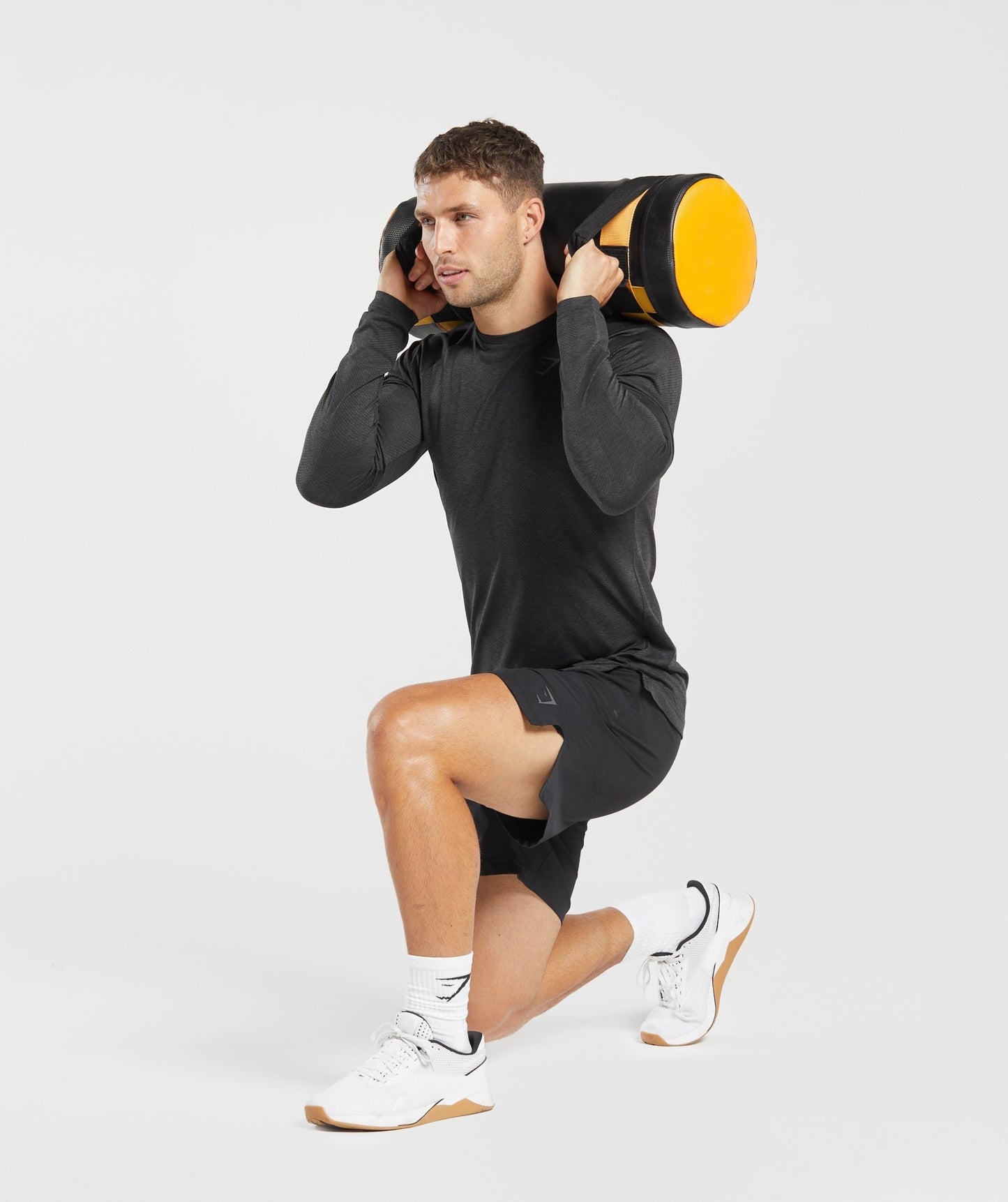 Gymshark Apex Long Sleeve T-Shirt - Black/Onyx Grey
