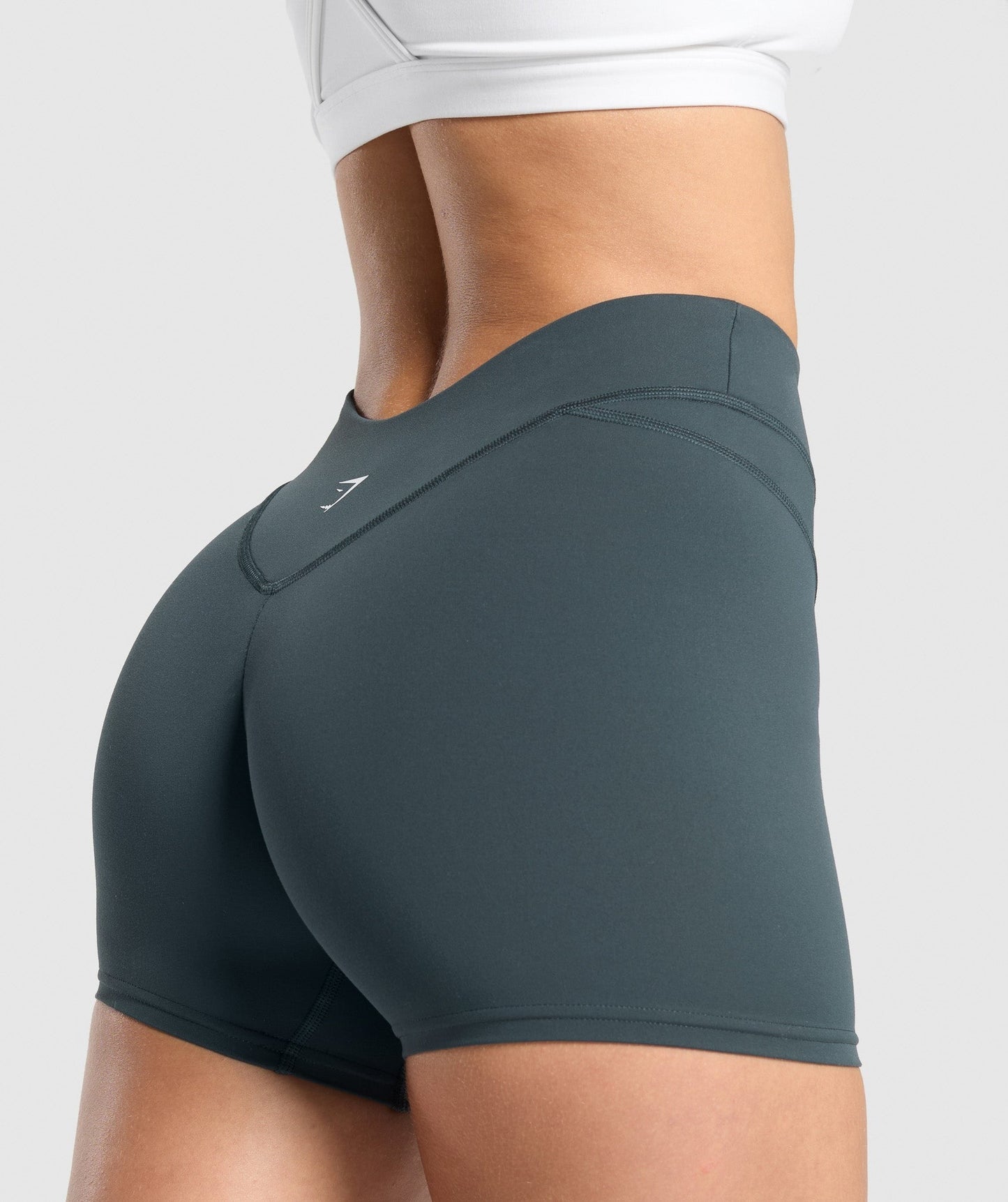 Gymshark Dipped Waistband Shorts - Darkest Teal