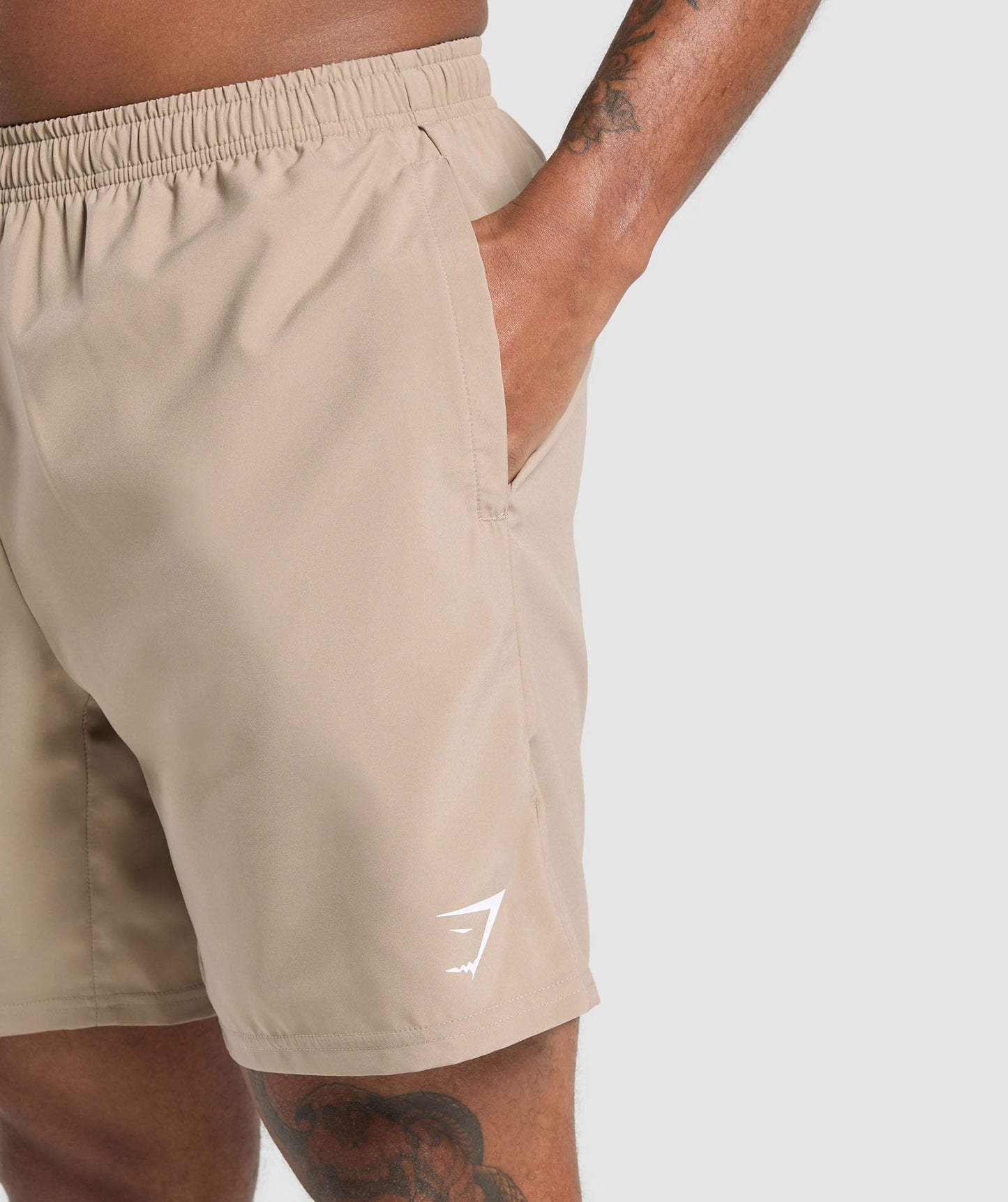 Gymshark Arrival 7" Shorts - Cement Brown