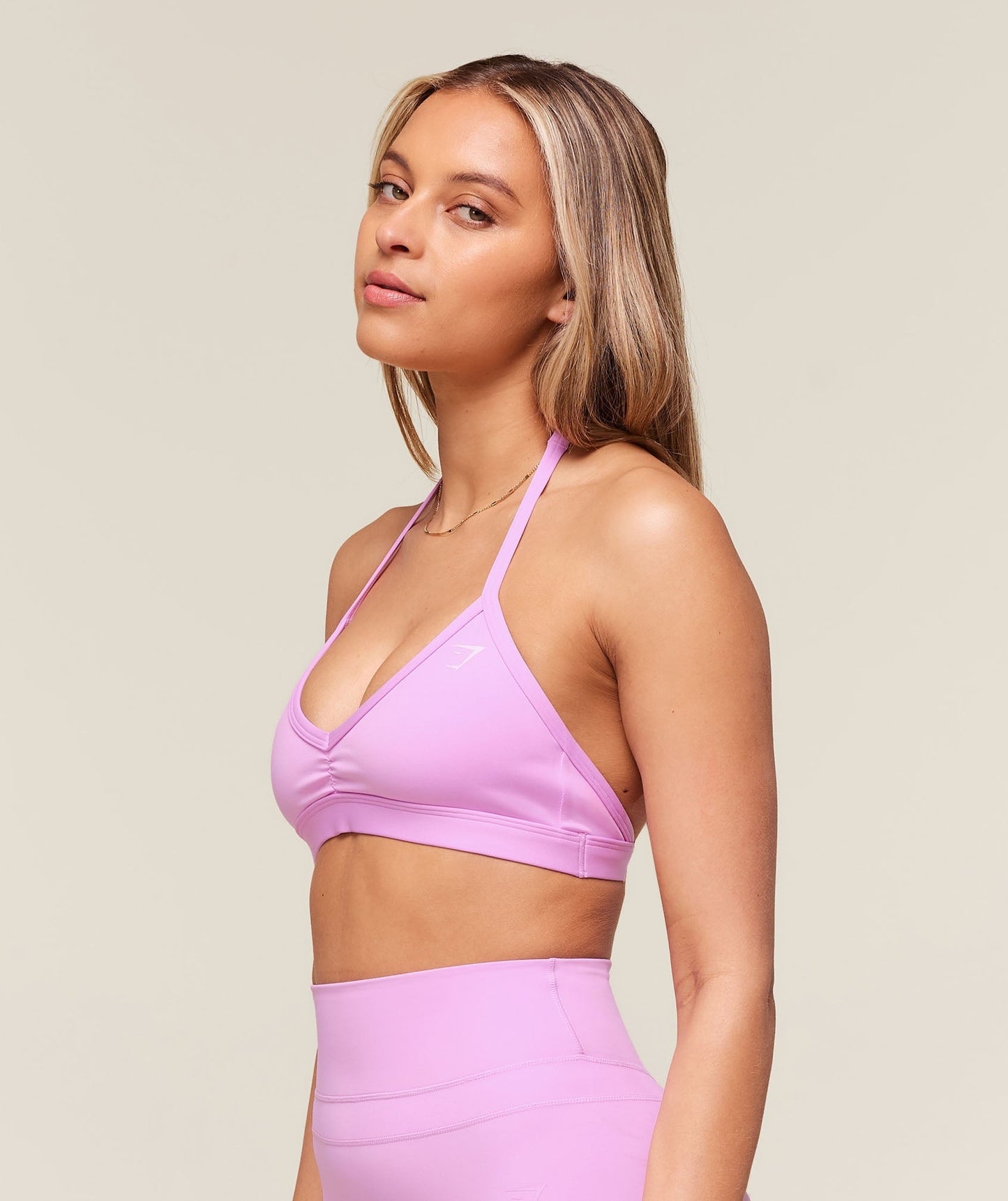 Gymshark Minimal Halterneck Sports Bra - Sour Pink