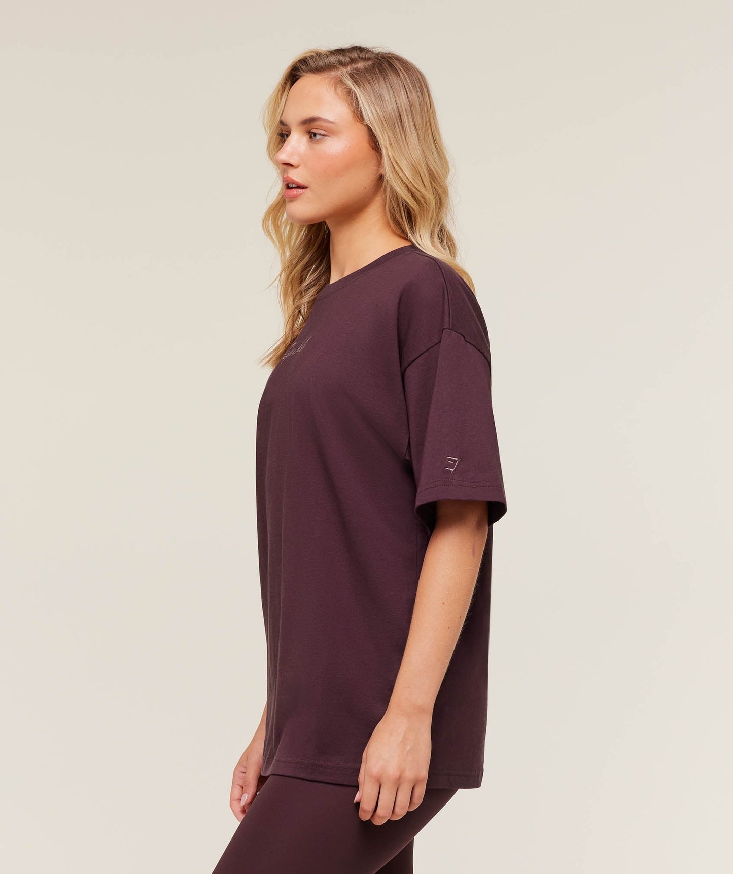 Gymshark All Seasons Graphic Short Sleeve T-Shirt - GS Cherry Purple