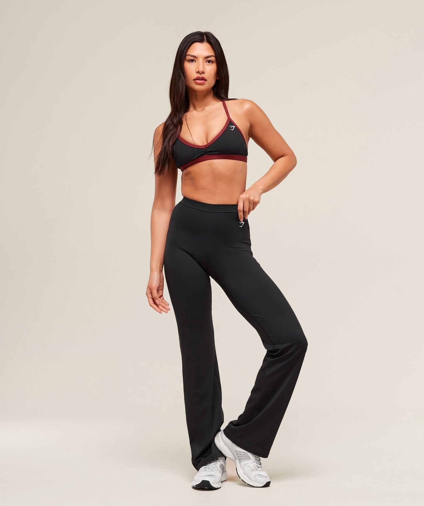 Gymshark Minimal Sports Bra - Black/Sets Red