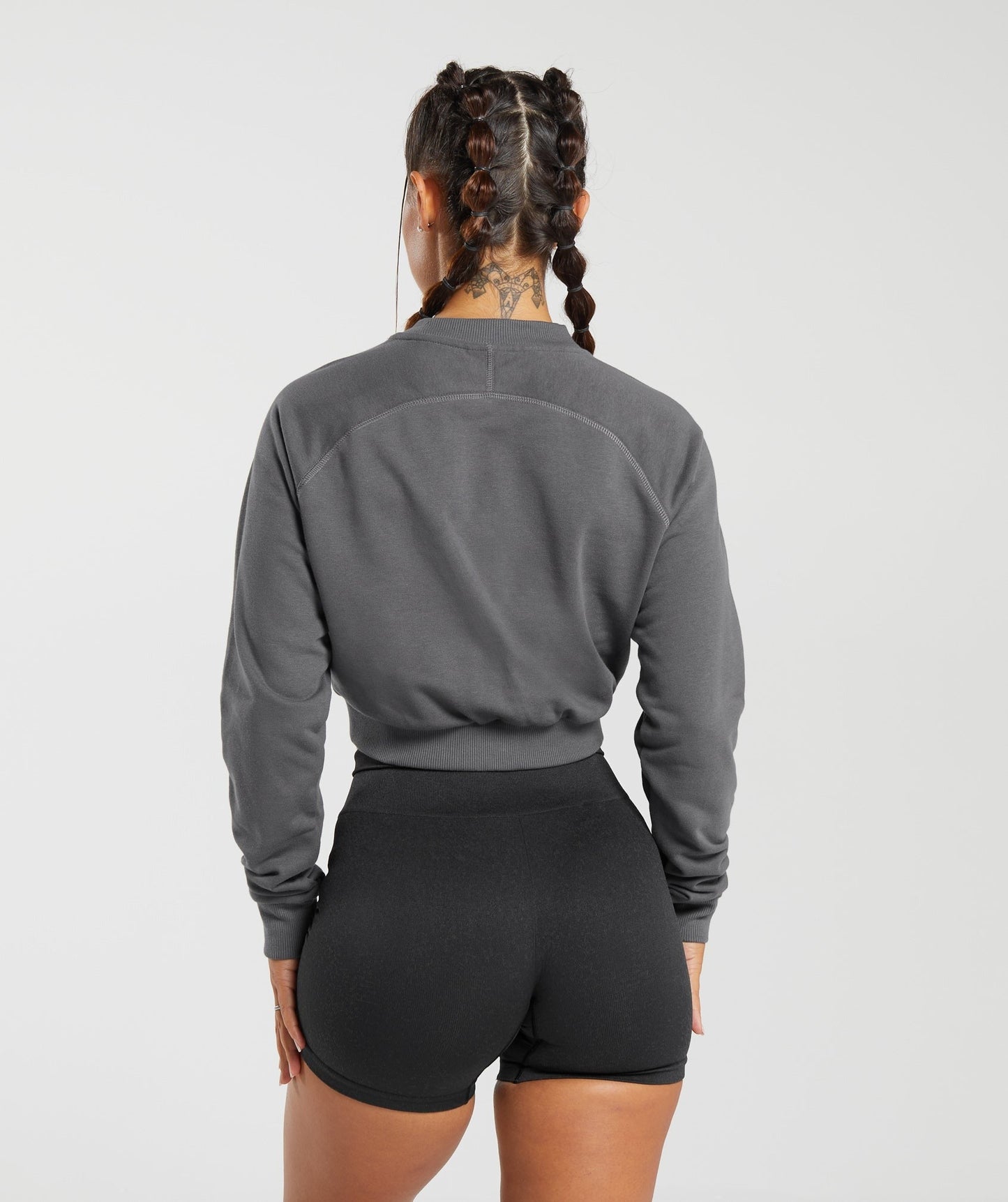 Gymshark Lifting Graphic Cropped Sweatshirt - Dark Grey