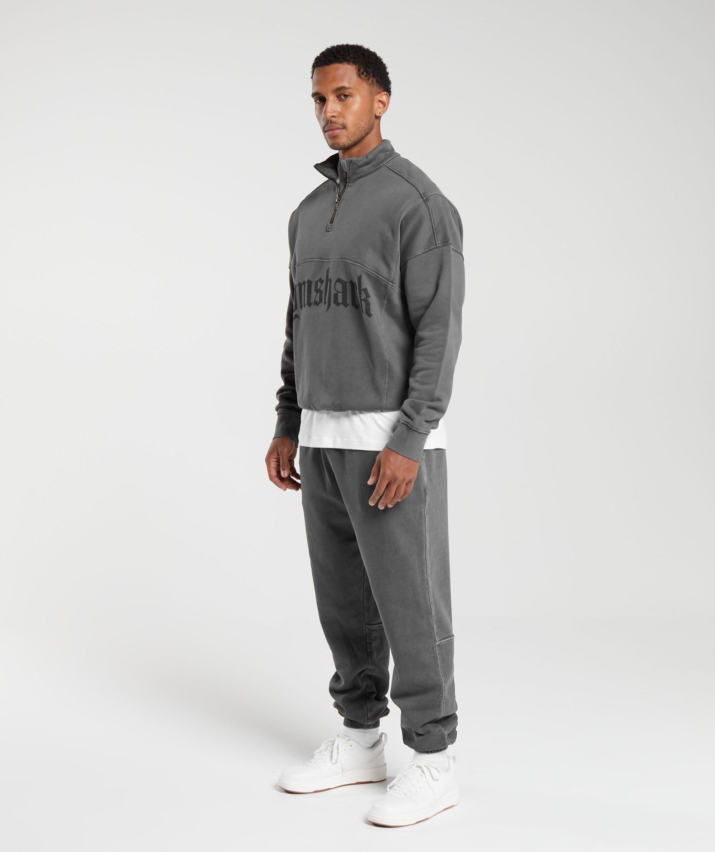 Gymshark Heavyweight Joggers - Black