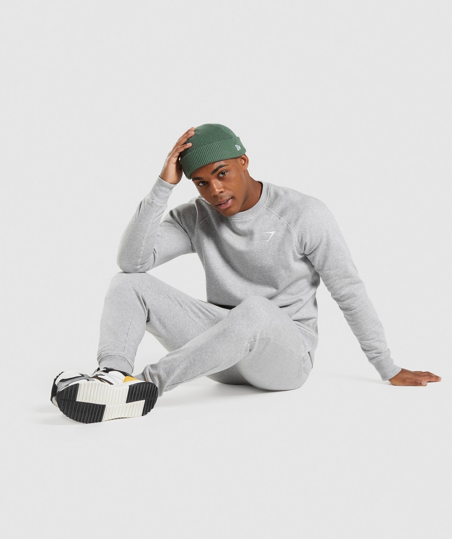 Gymshark New Era Fishermans Beanie - Green