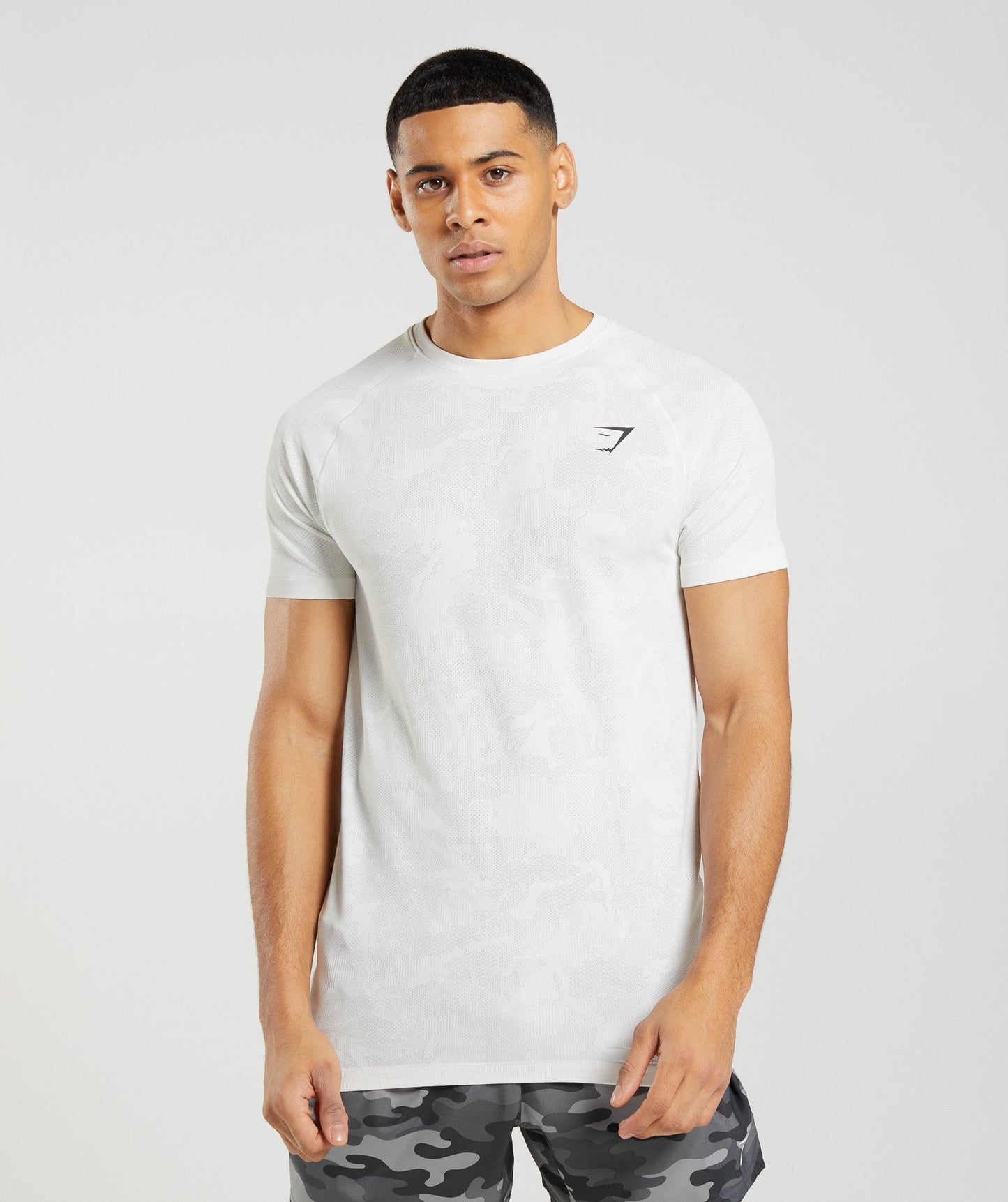 Gymshark Geo Seamless T-Shirt - White/Light Grey