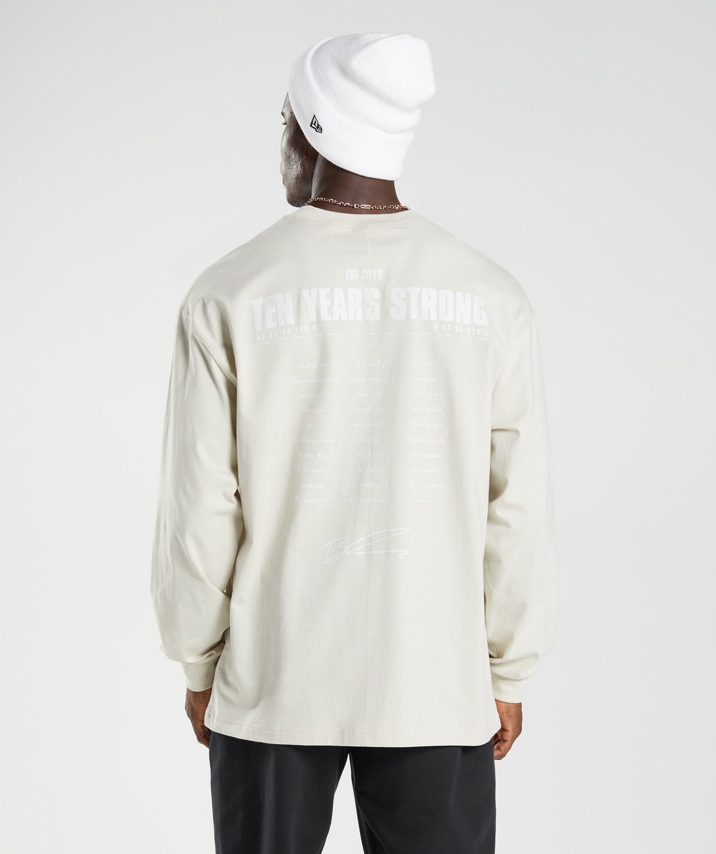 Gymshark GS10 Year Oversized Long Sleeve T-Shirt - Chalky Grey