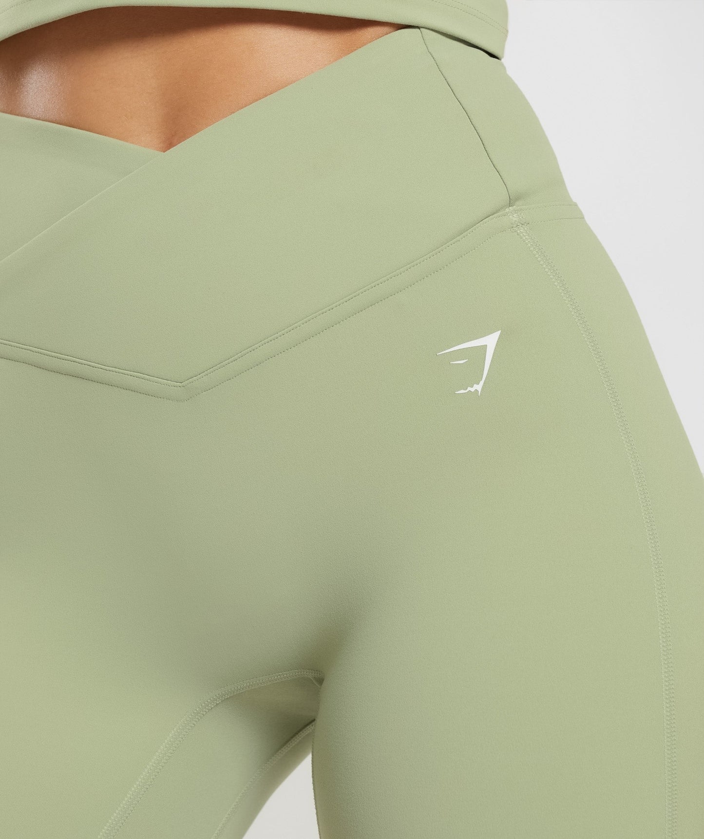 Gymshark Crossover Shorts - Light Sage Green