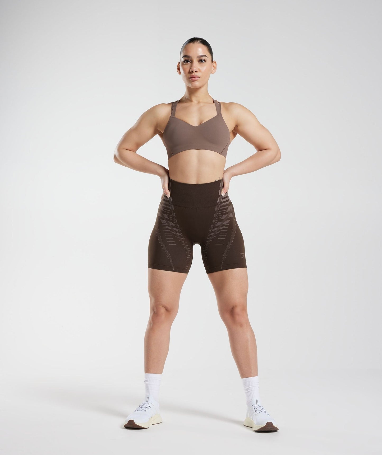 Gymshark APEX LIMIT SPORTS BRA - Truffle Brown